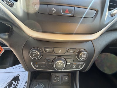 2018 Jeep Cherokee Latitude