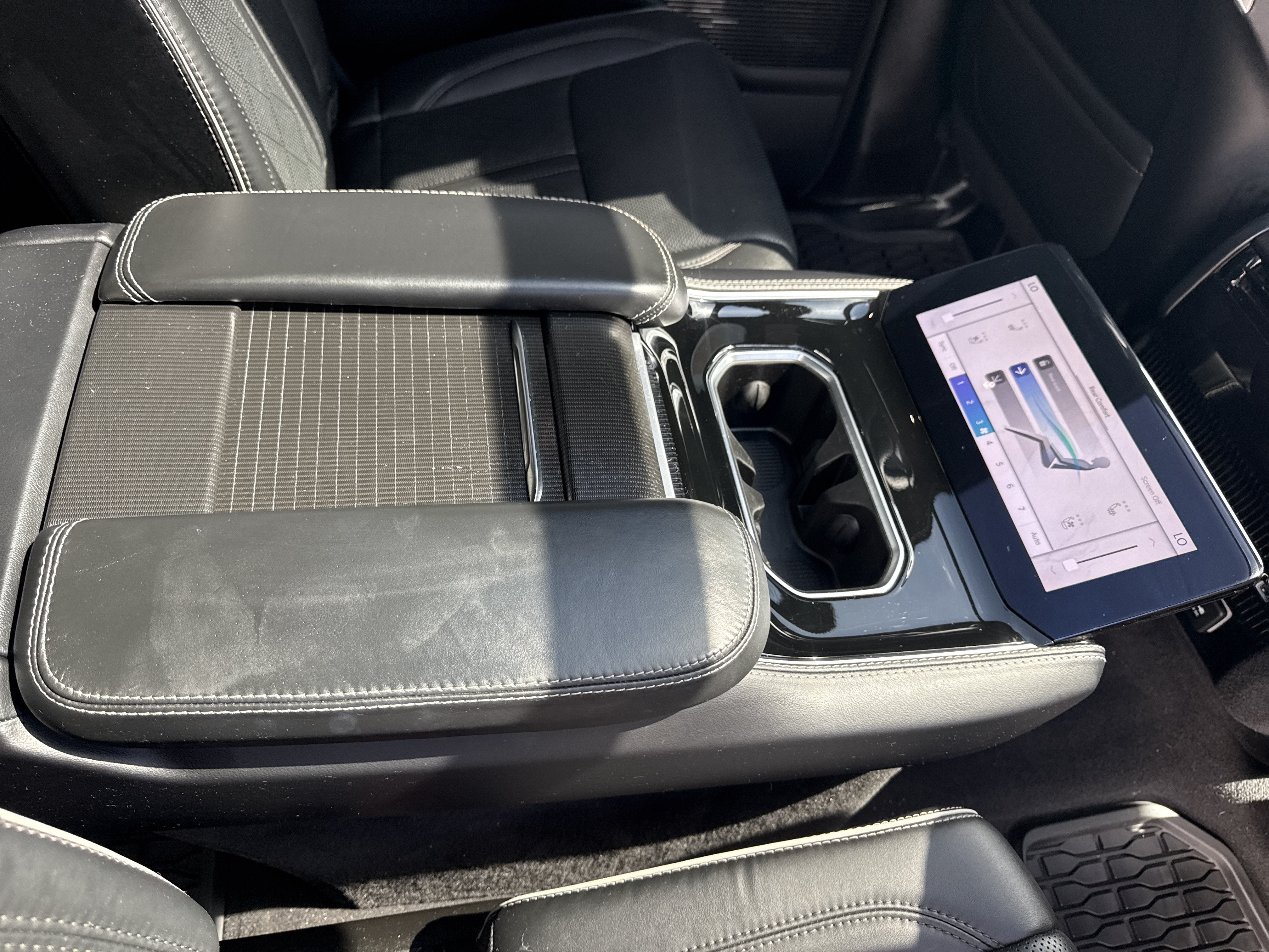 2024 Jeep Grand Wagoneer Series II Obsidian