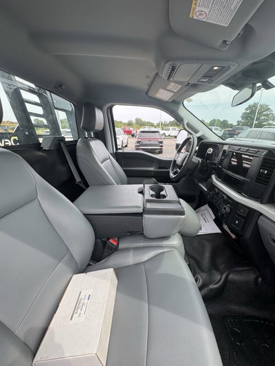2024 Ford Super Duty F-350 DRW XL