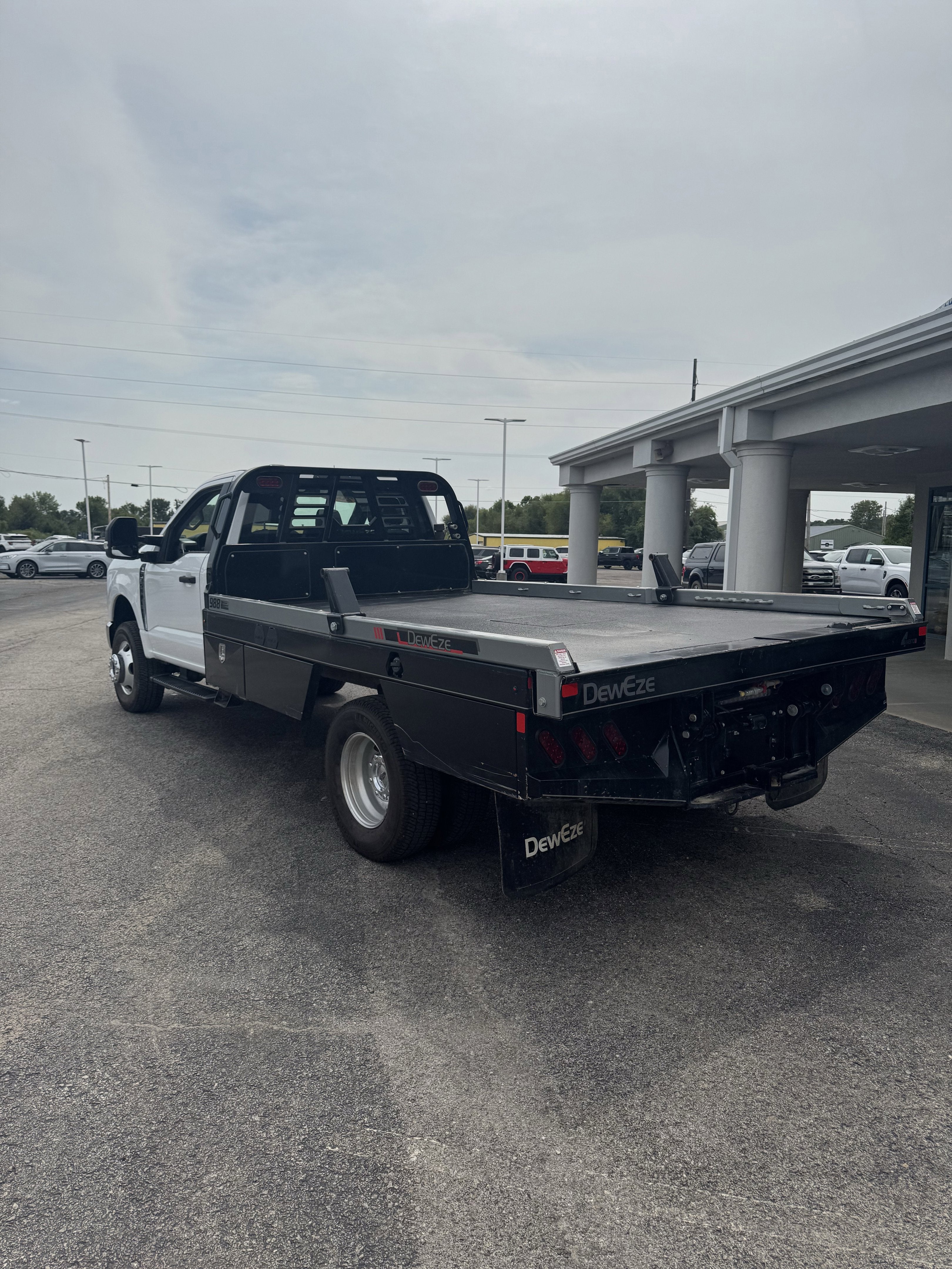 2024 Ford Super Duty F-350 DRW XL