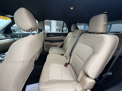 2017 Ford Explorer Base