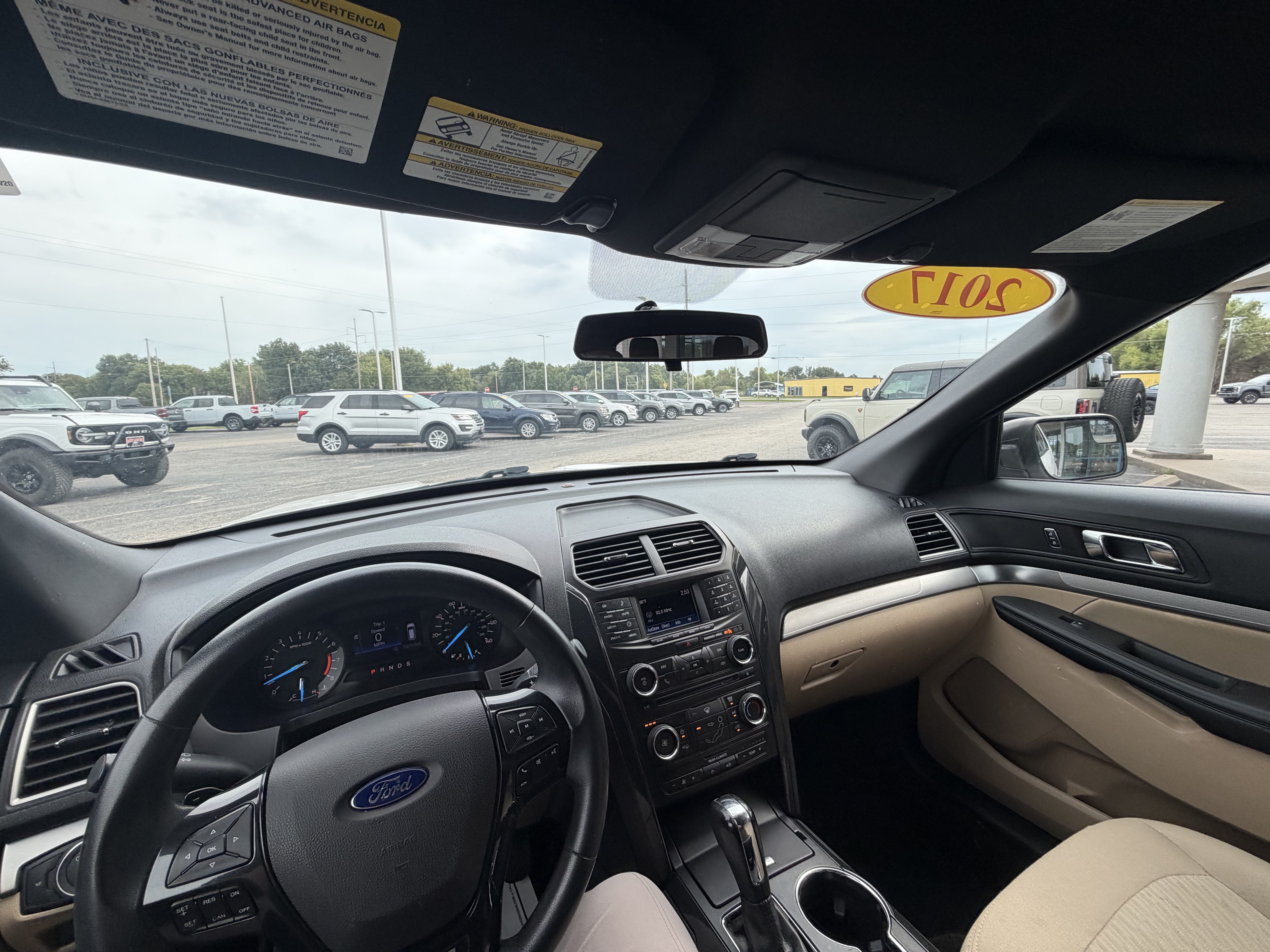 2017 Ford Explorer Base