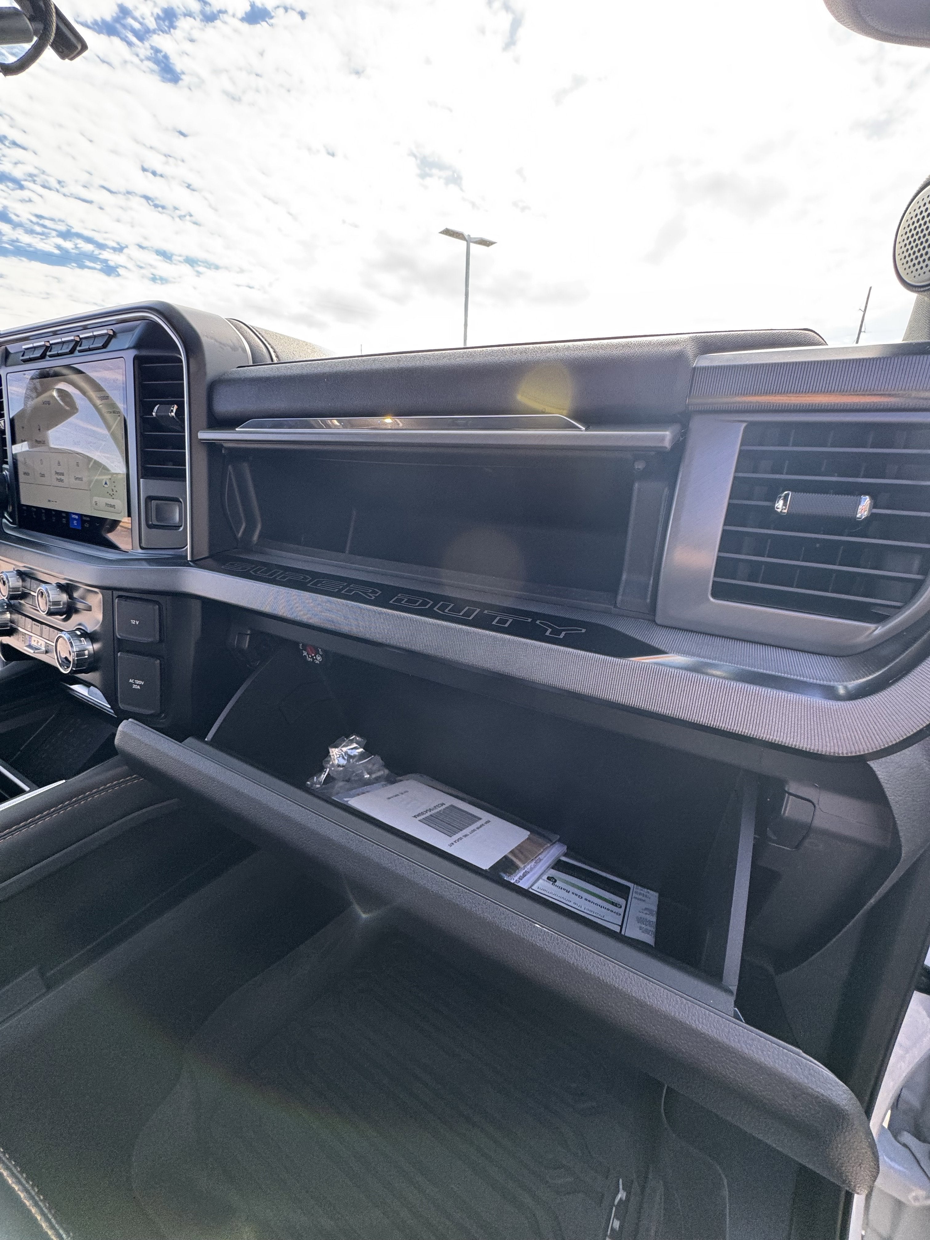 2024 Ford Super Duty F-350 SRW XL