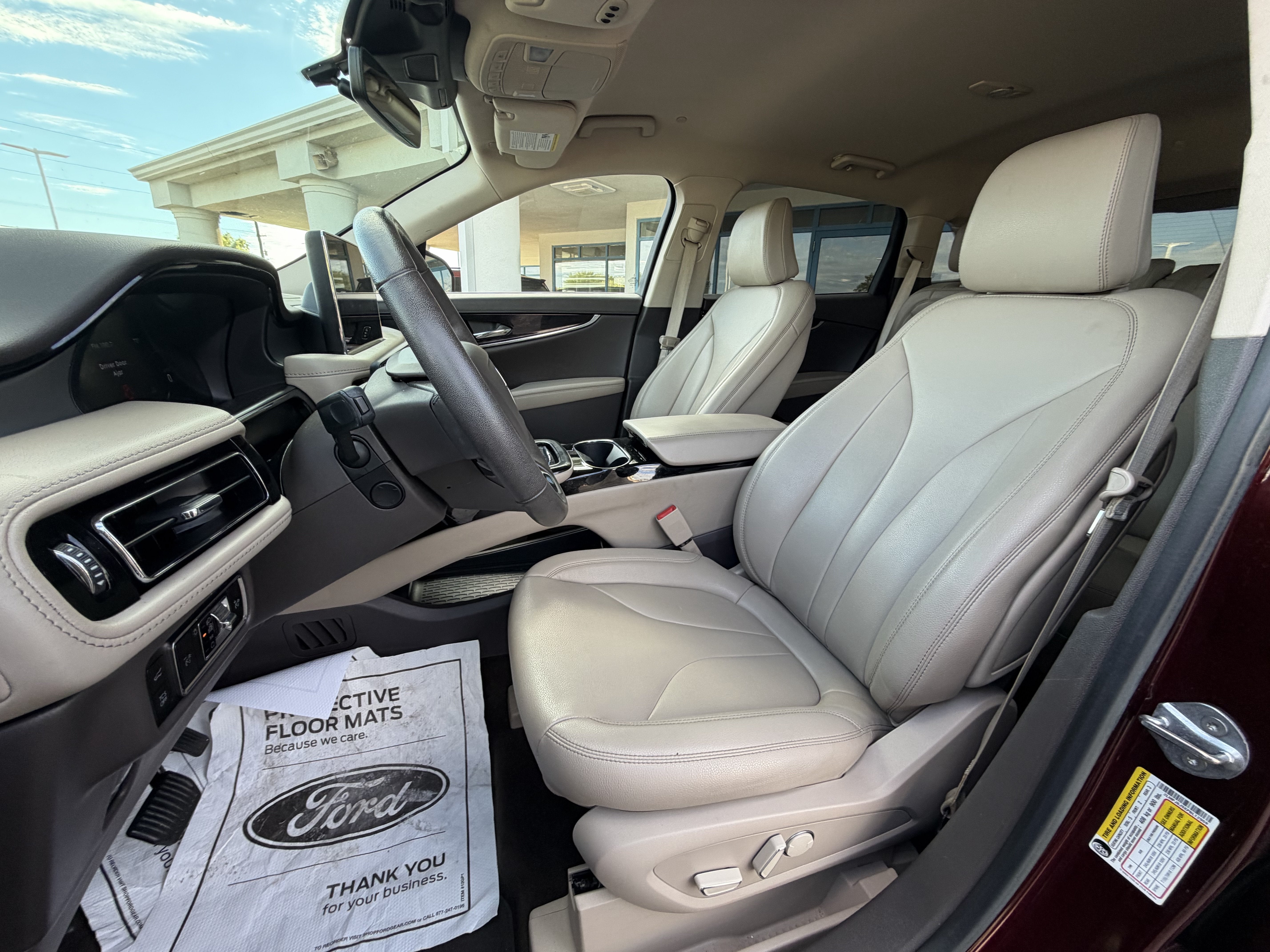 2023 Lincoln Nautilus Standard
