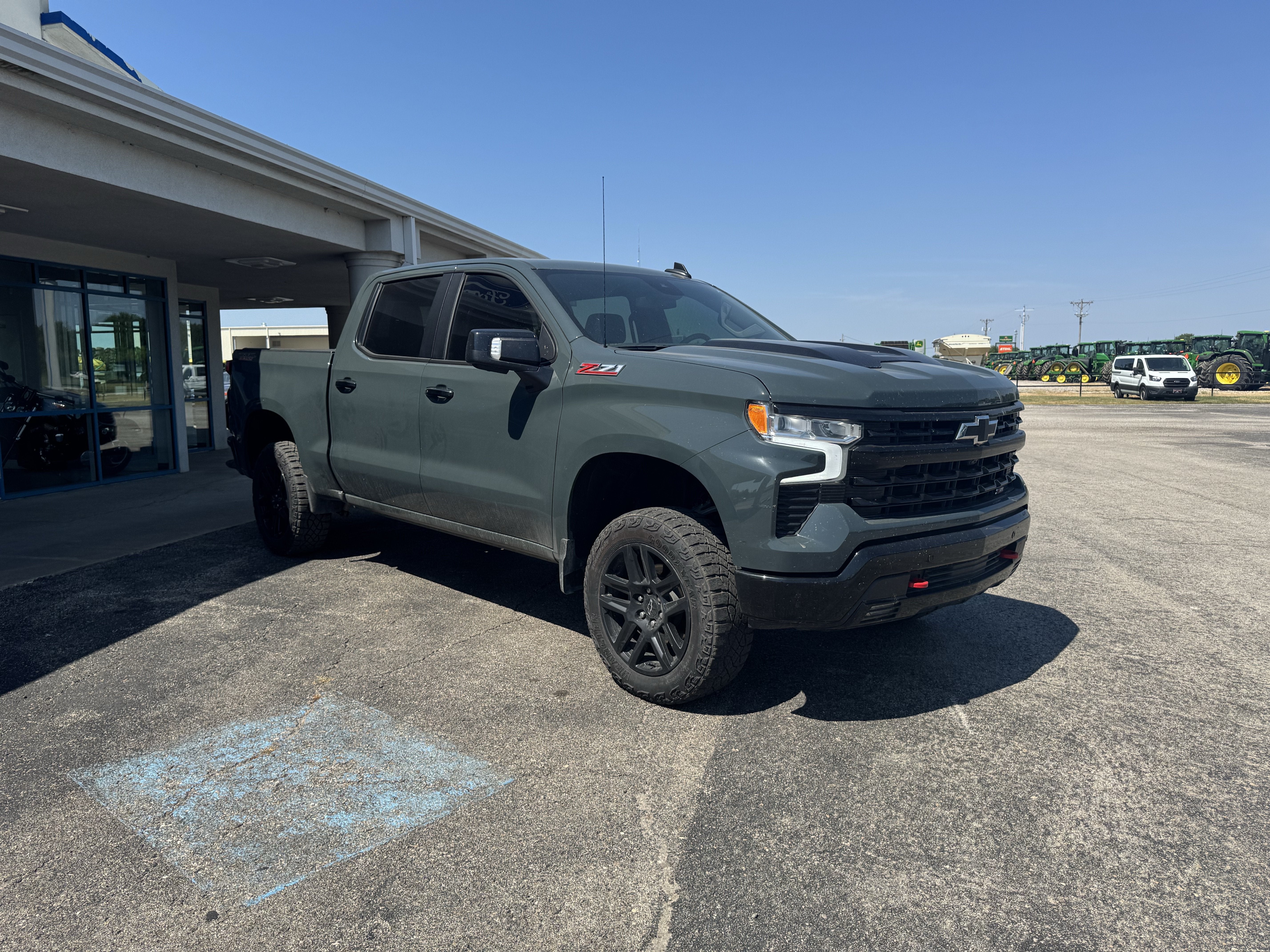 2025 Chevrolet Silverado 1500 LT Trail Boss