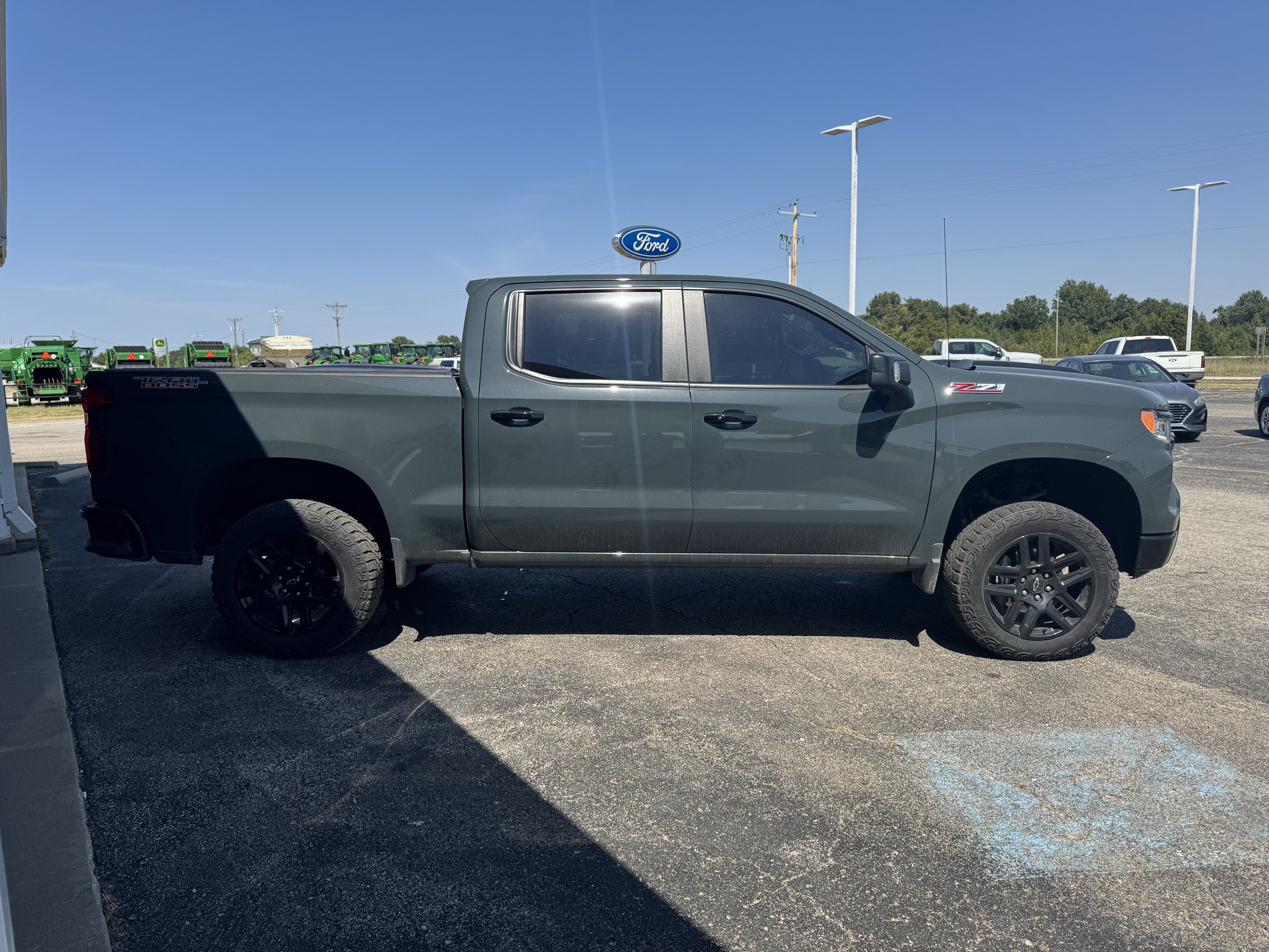 2025 Chevrolet Silverado 1500 LT Trail Boss