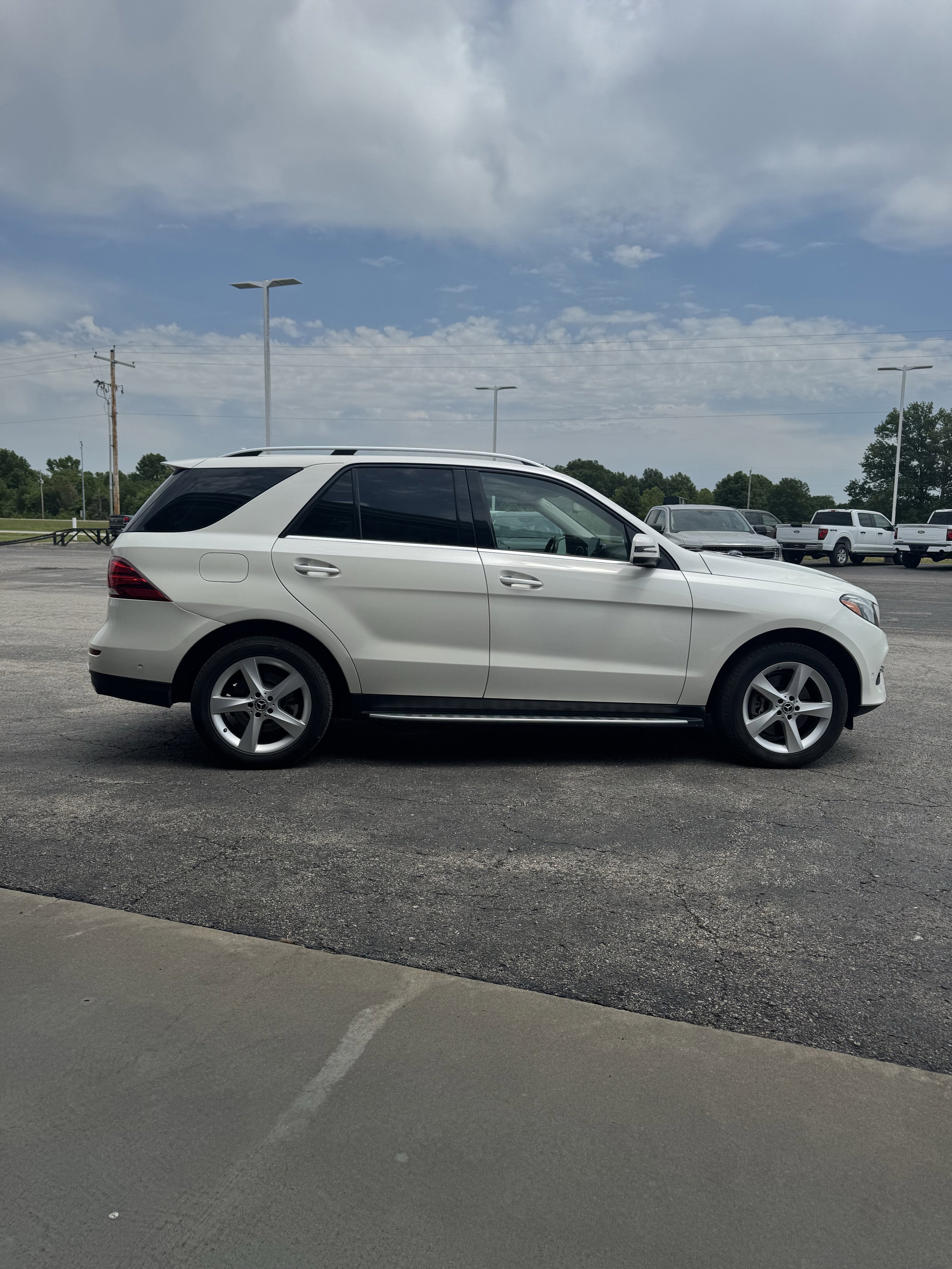 2019 Mercedes-Benz GLE GLE 400