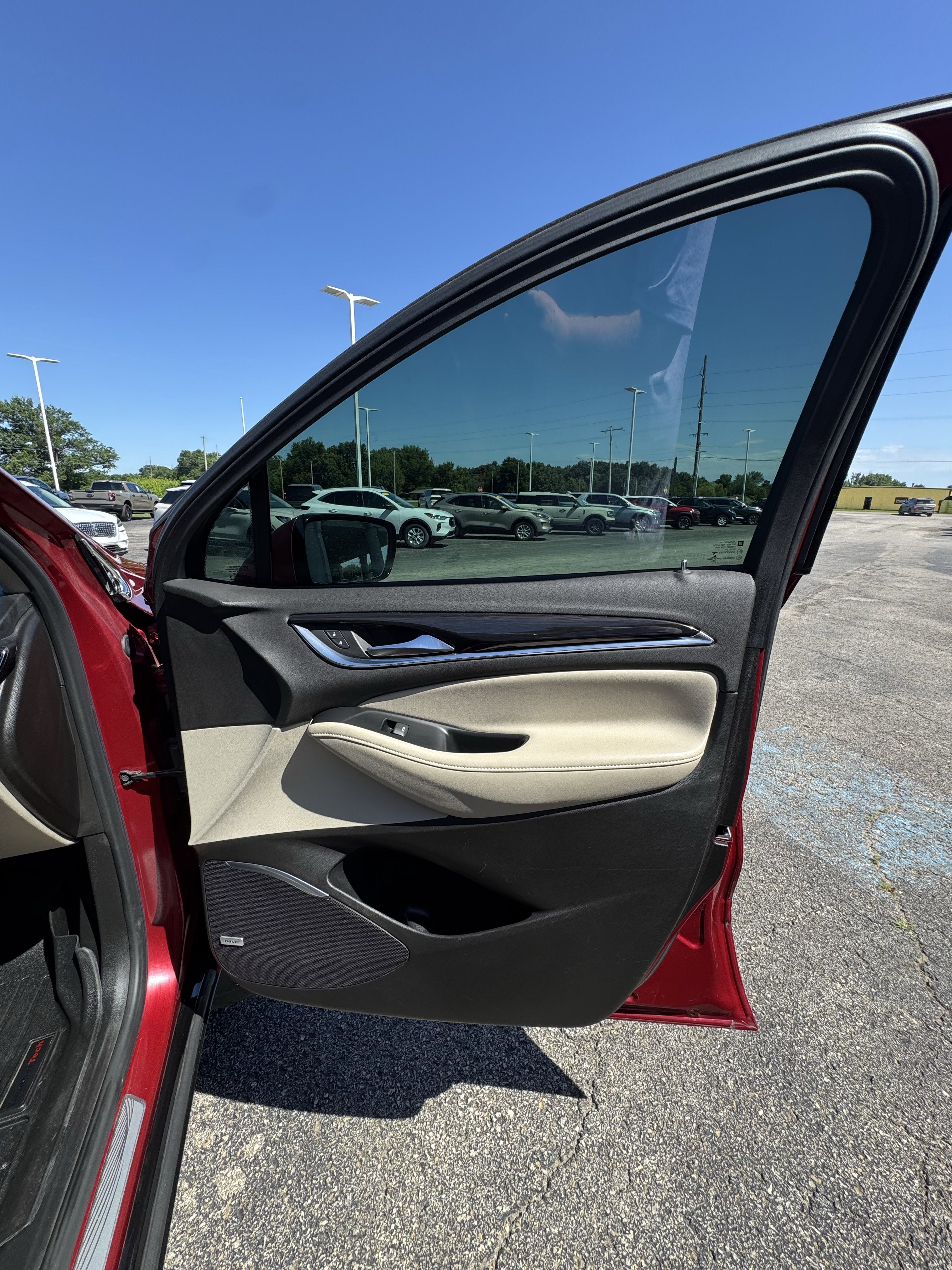 2021 Buick Enclave Essence