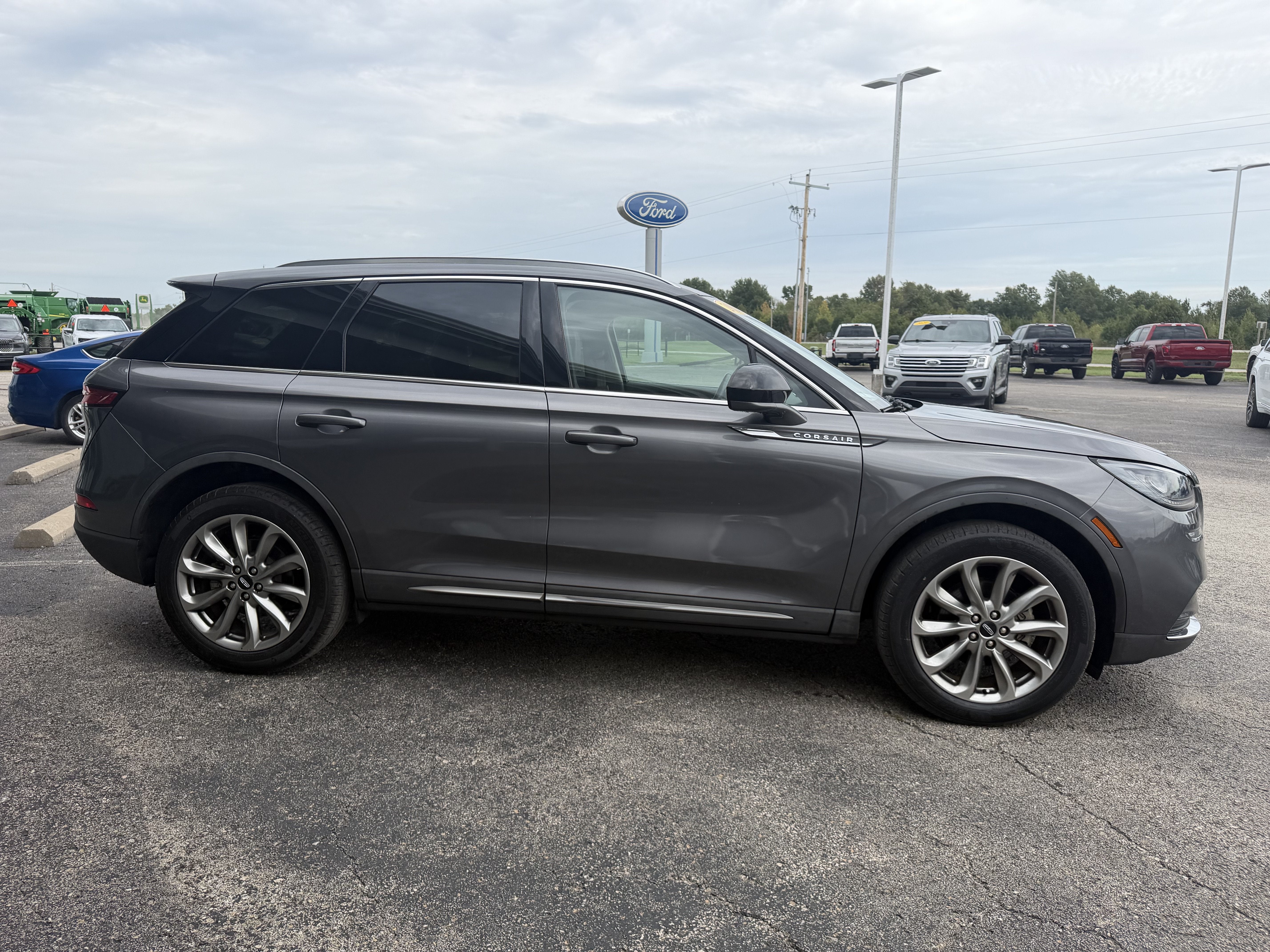 2022 Lincoln Corsair Standard