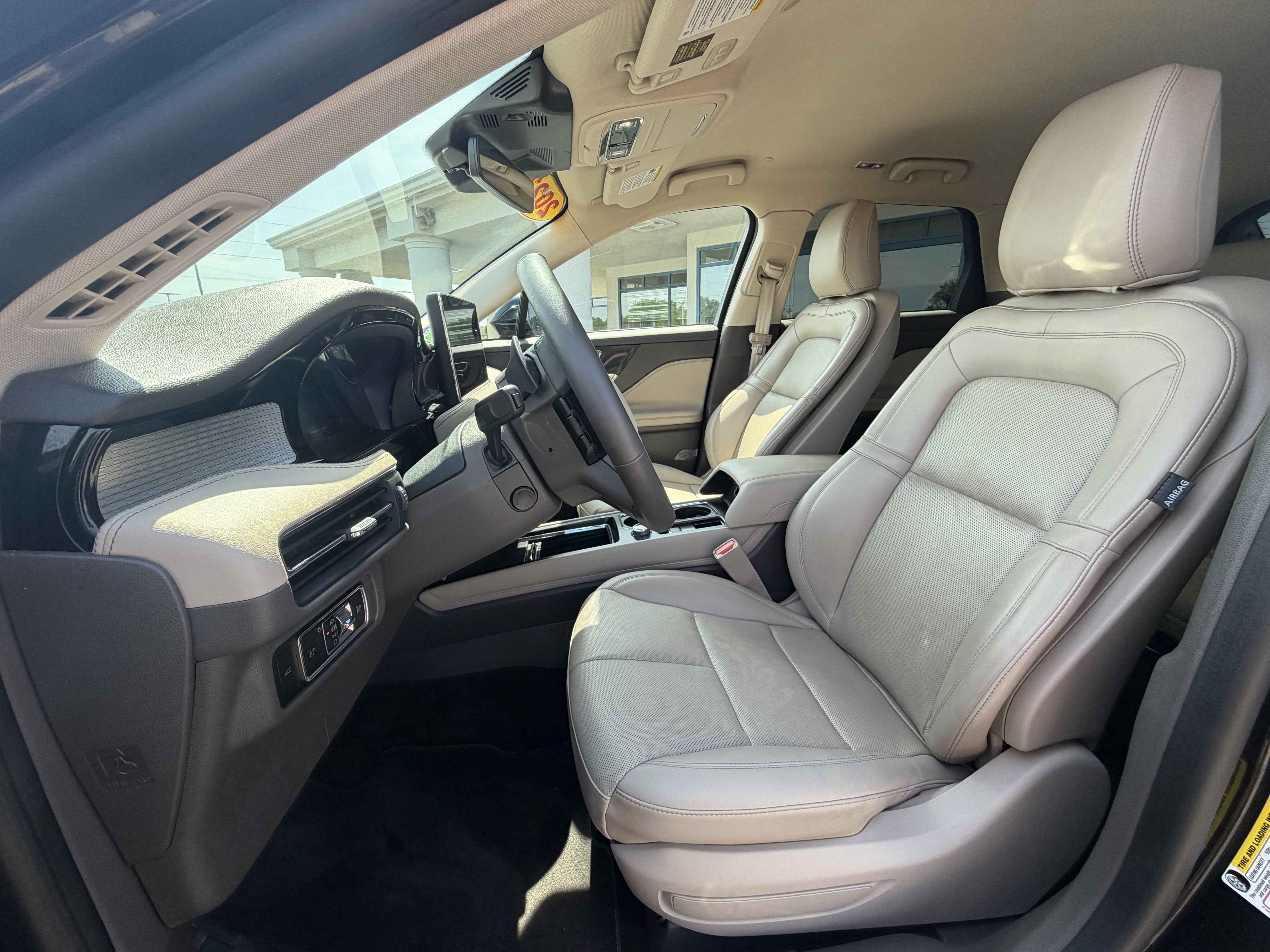 2023 Lincoln Corsair Standard
