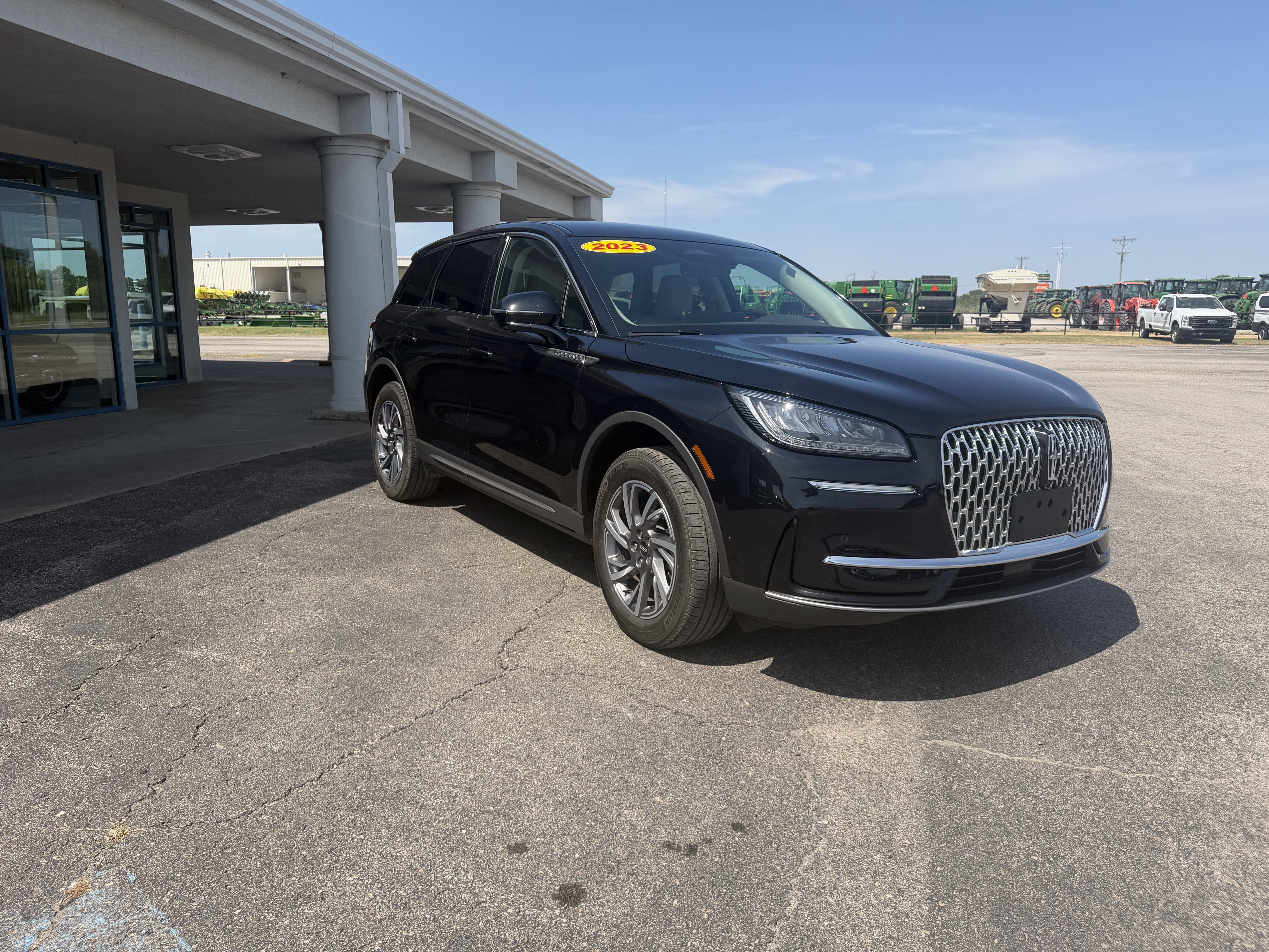 2023 Lincoln Corsair Standard