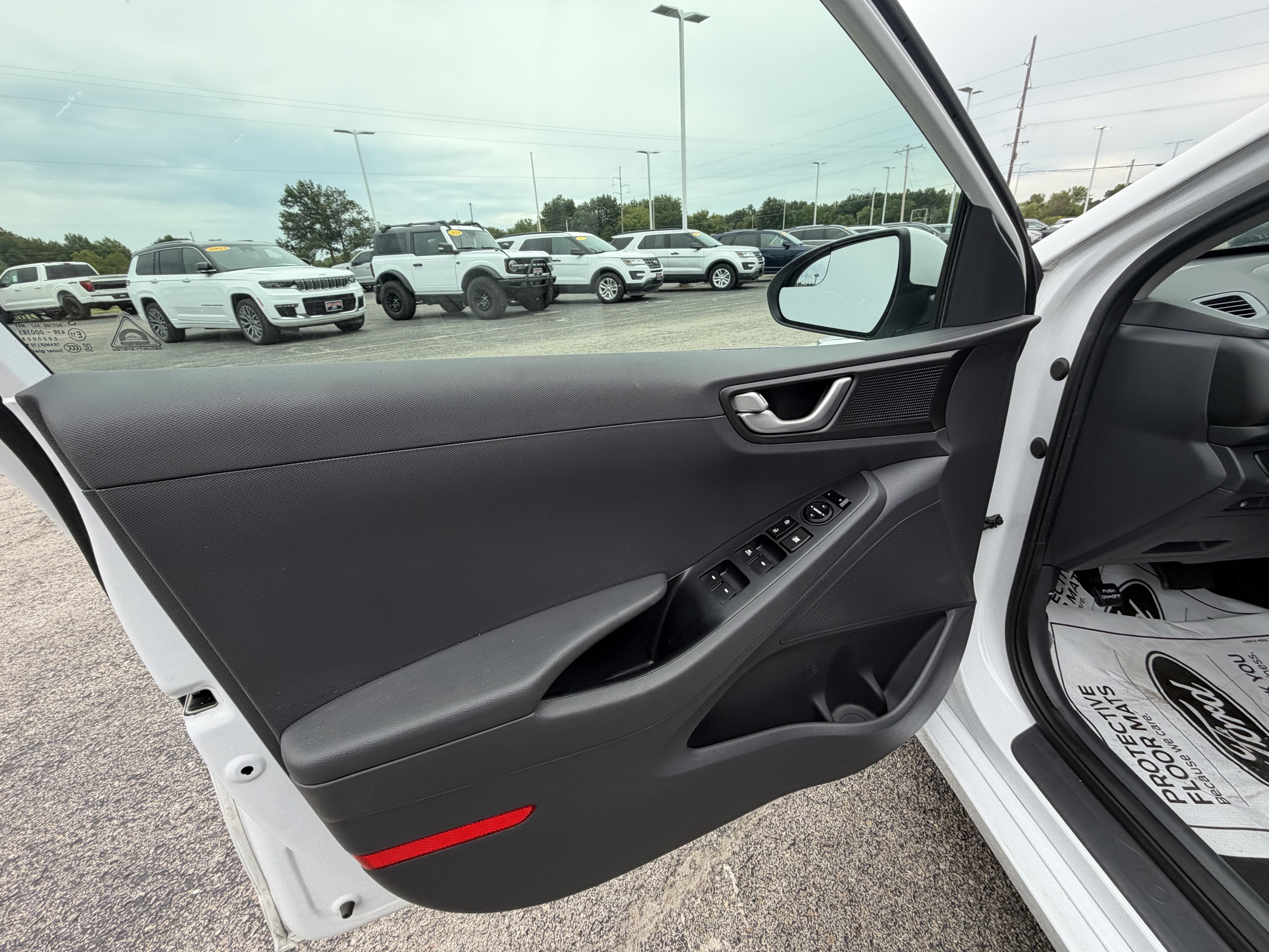 2018 Hyundai Ioniq Hybrid Blue