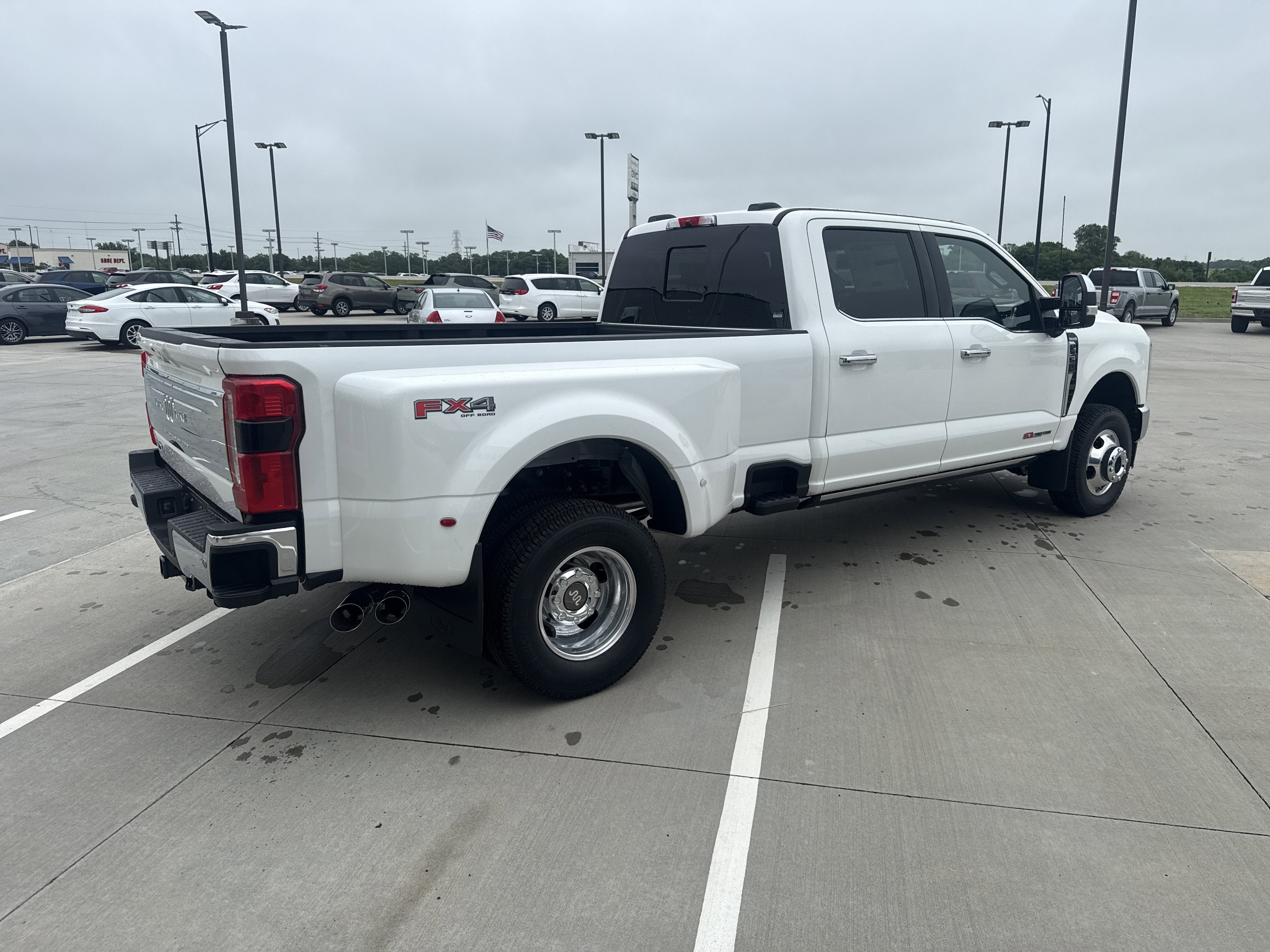 2026 Ford Super Duty F-350 DRW King Ranch