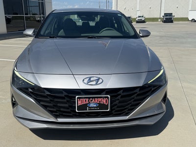 2021 Hyundai Elantra SE
