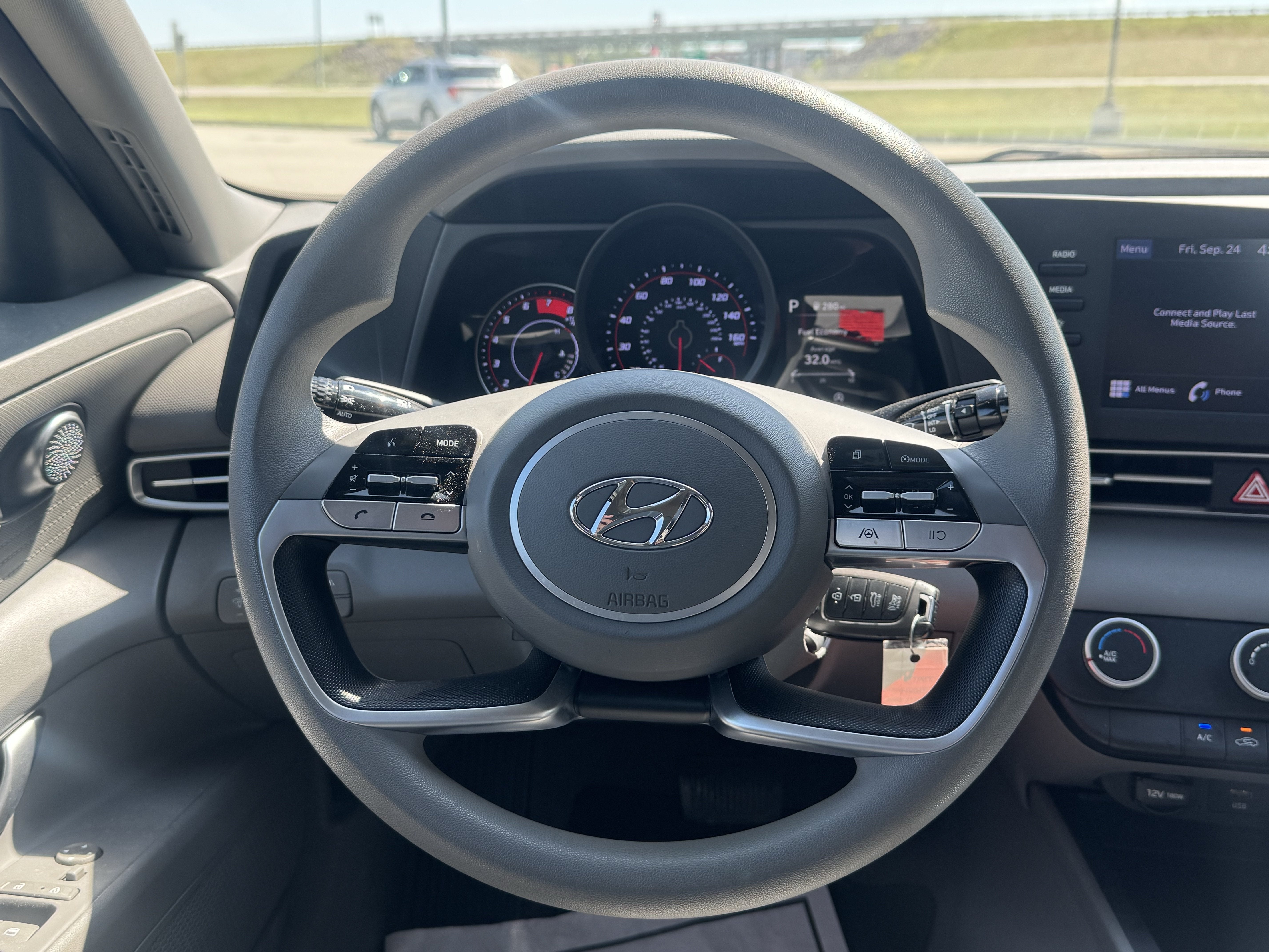 2021 Hyundai Elantra SE