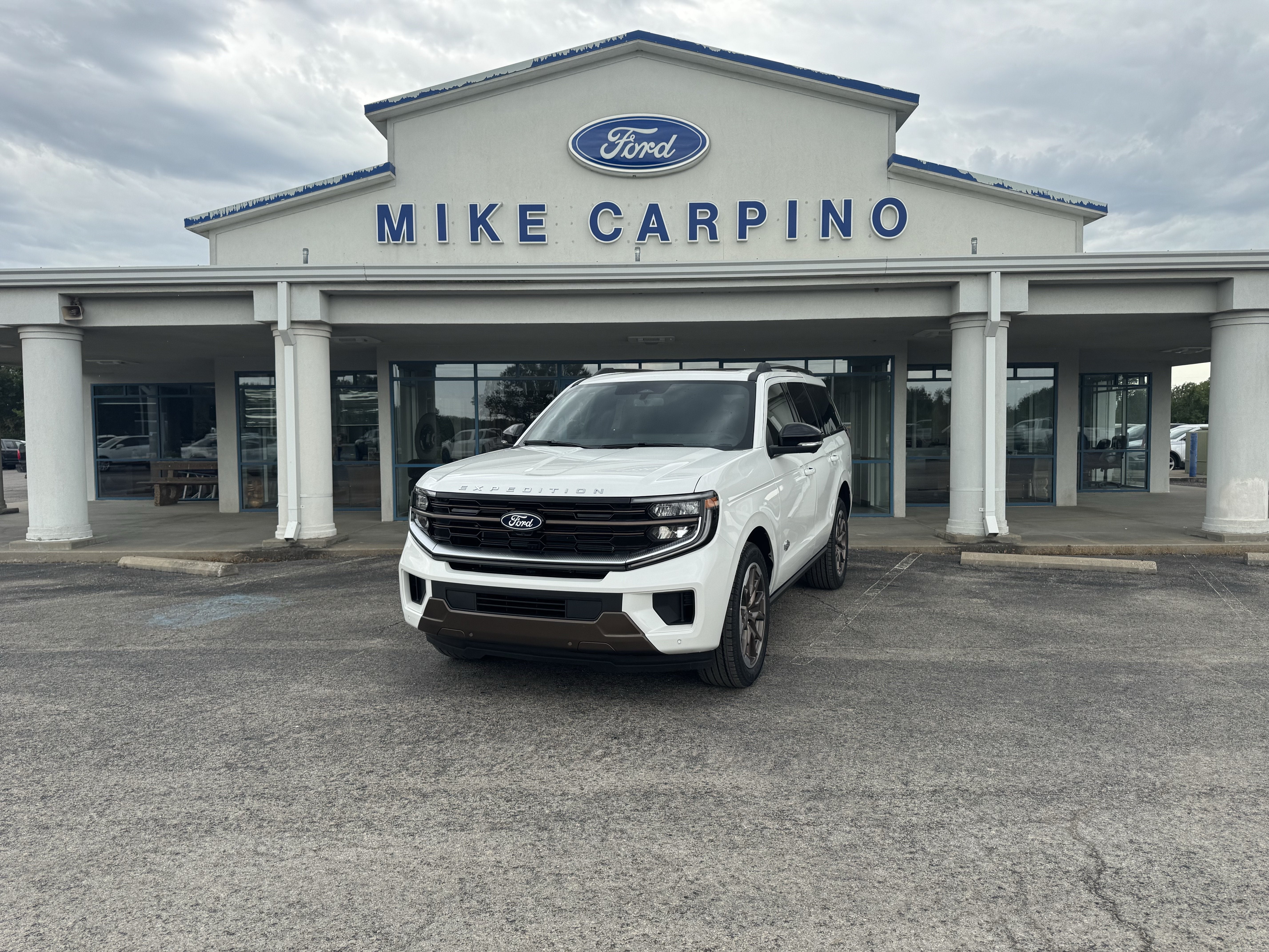 2027 Ford Expedition King Ranch