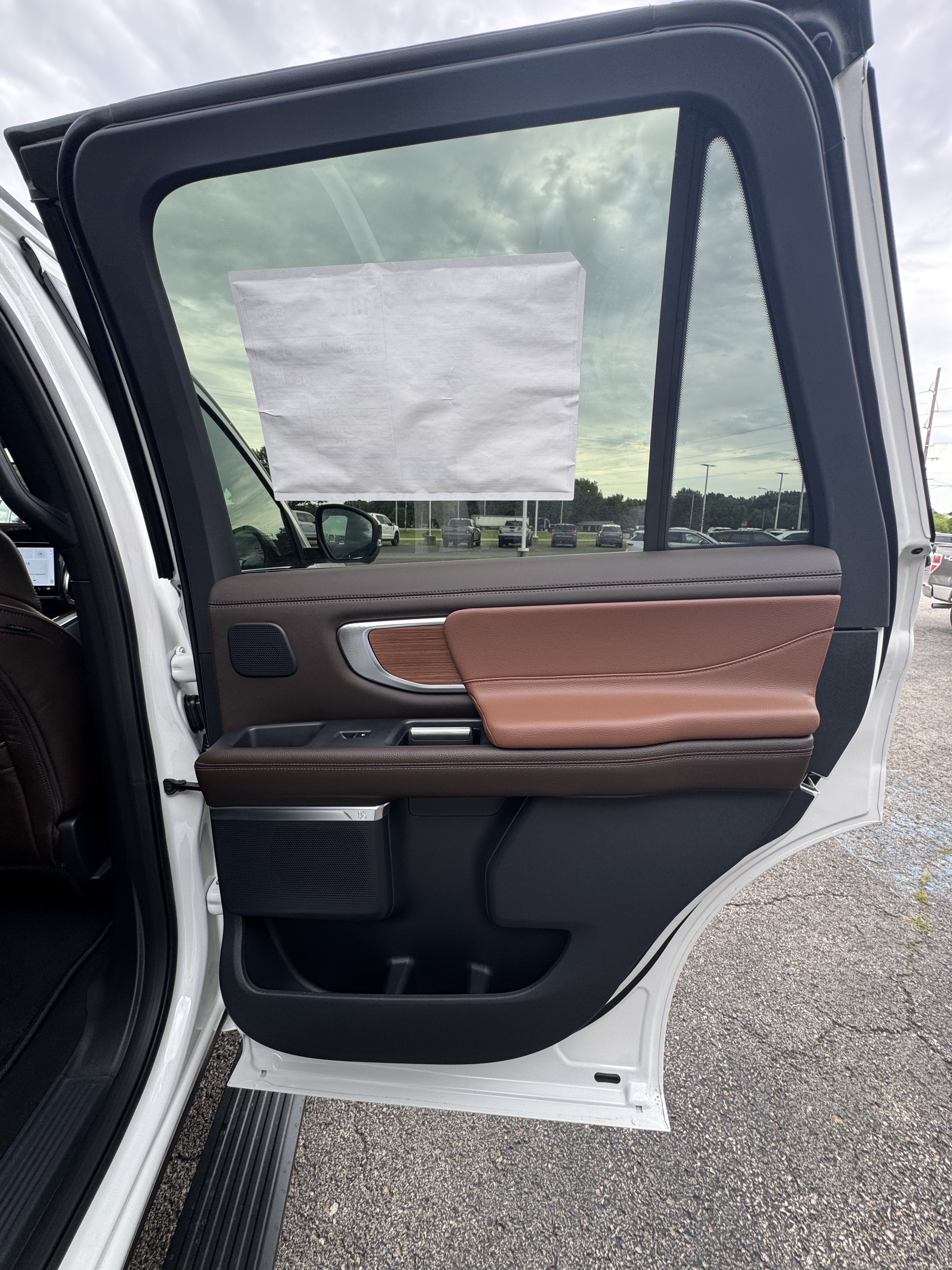 2027 Ford Expedition King Ranch