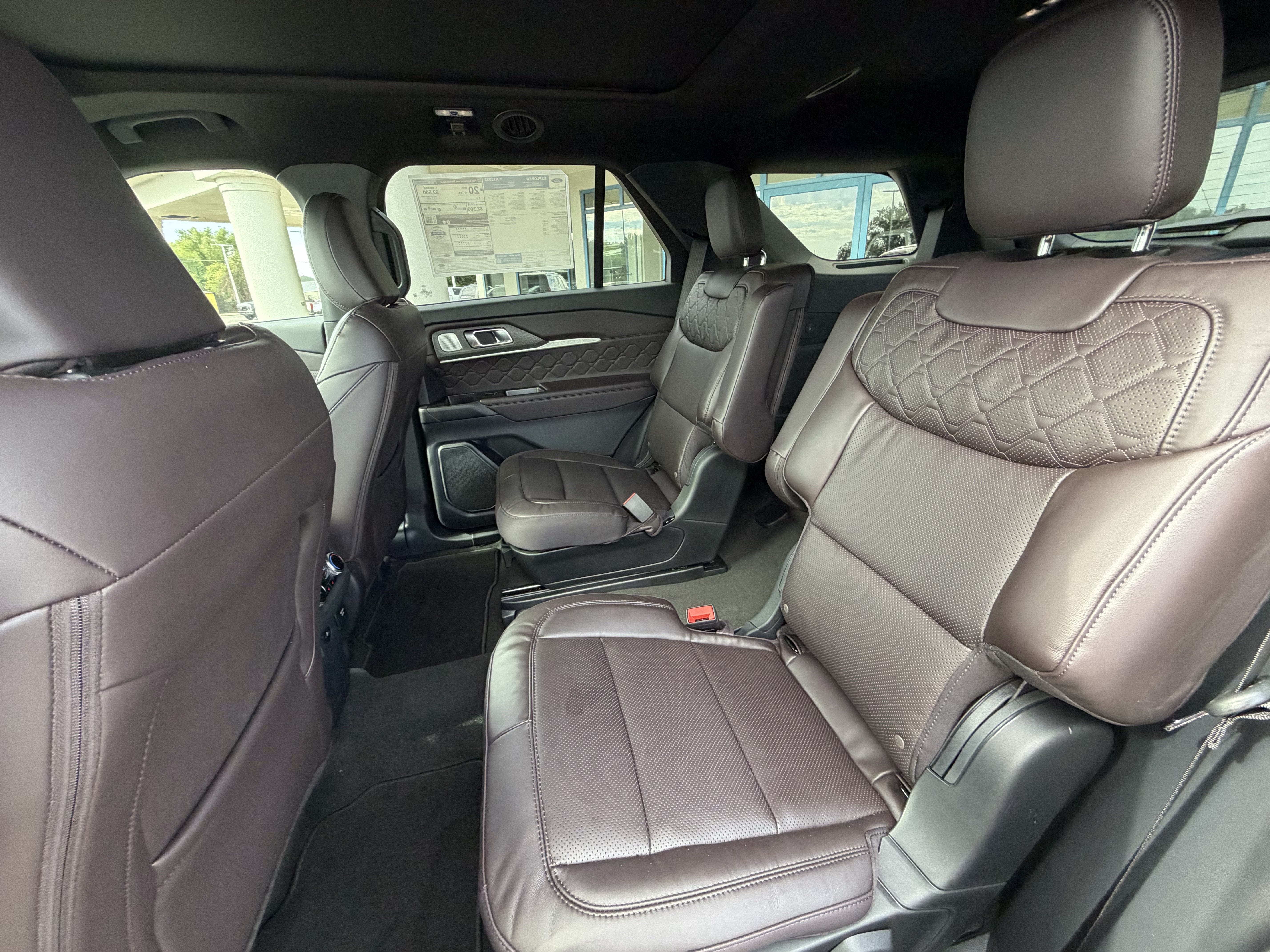 2027 Ford Explorer Platinum