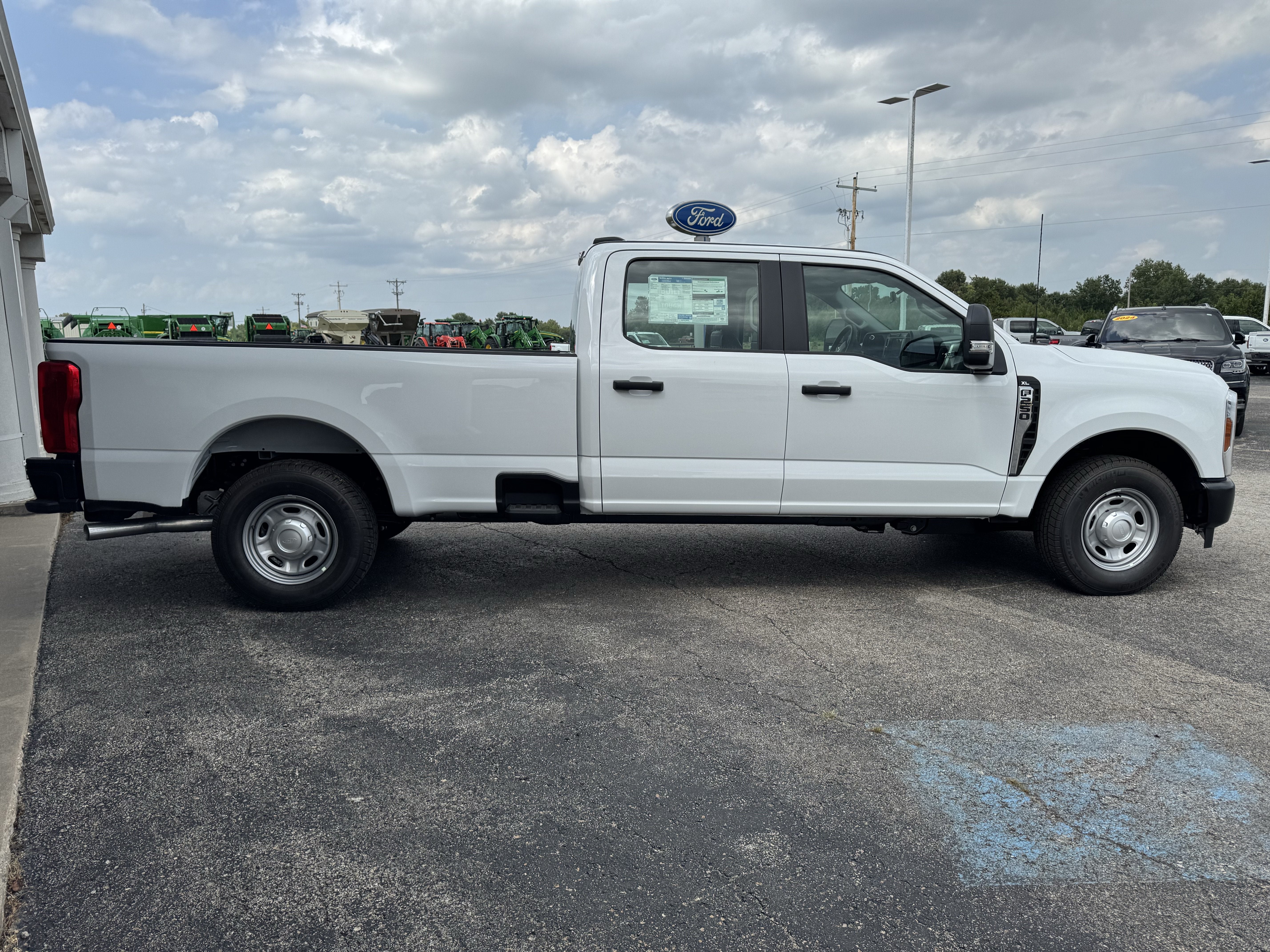 2026 Ford Super Duty F-250 SRW XL