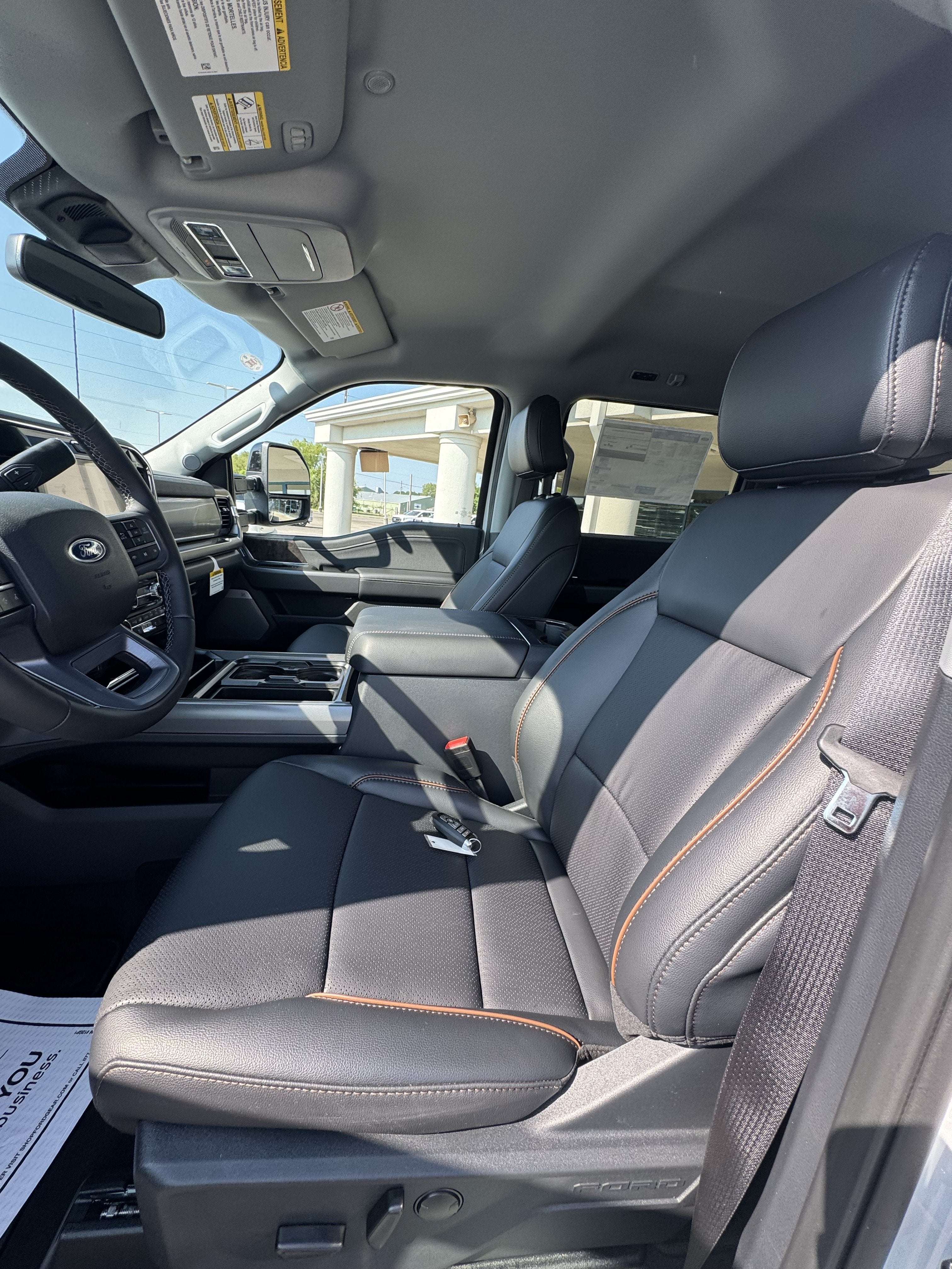 2026 Ford Super Duty F-350 SRW F-350® Lariat®
