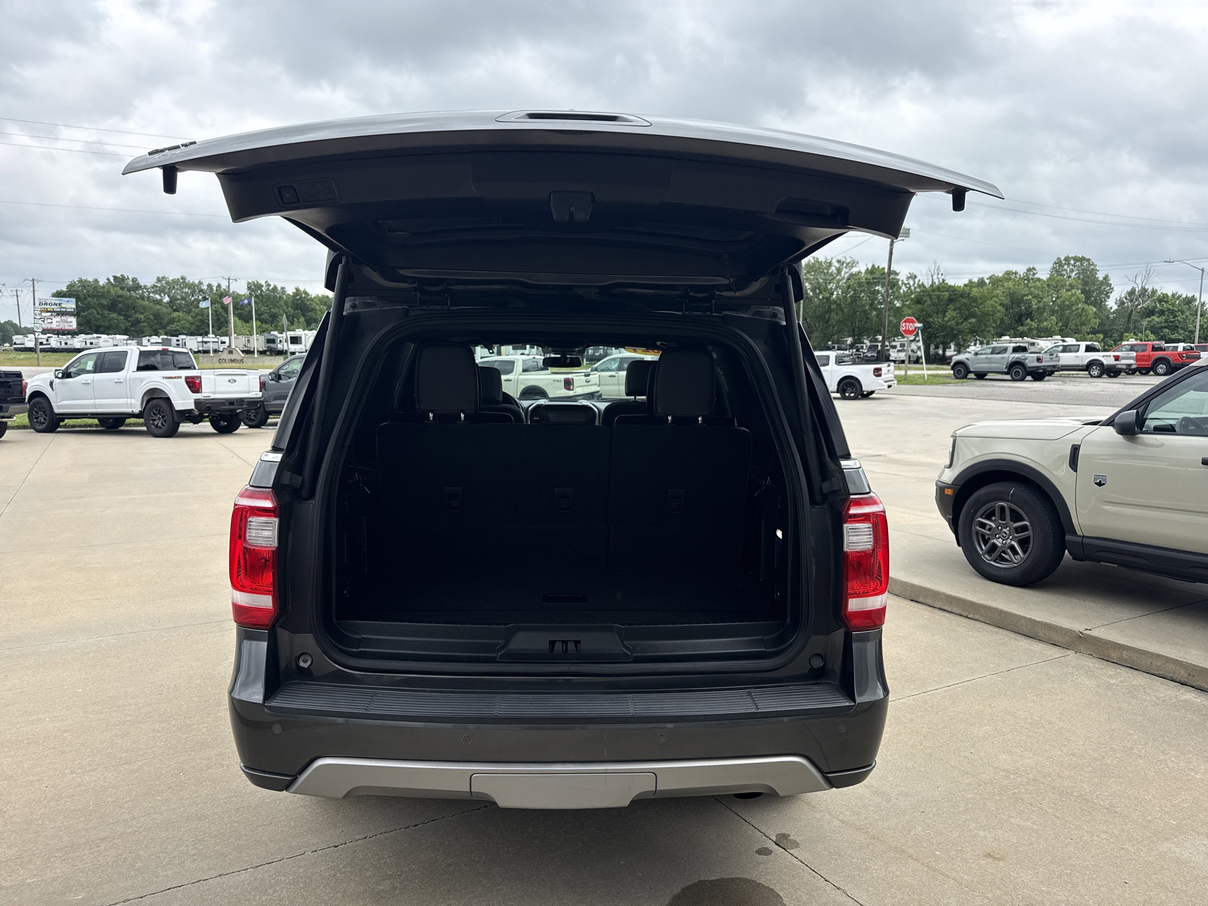 2021 Ford Expedition XLT