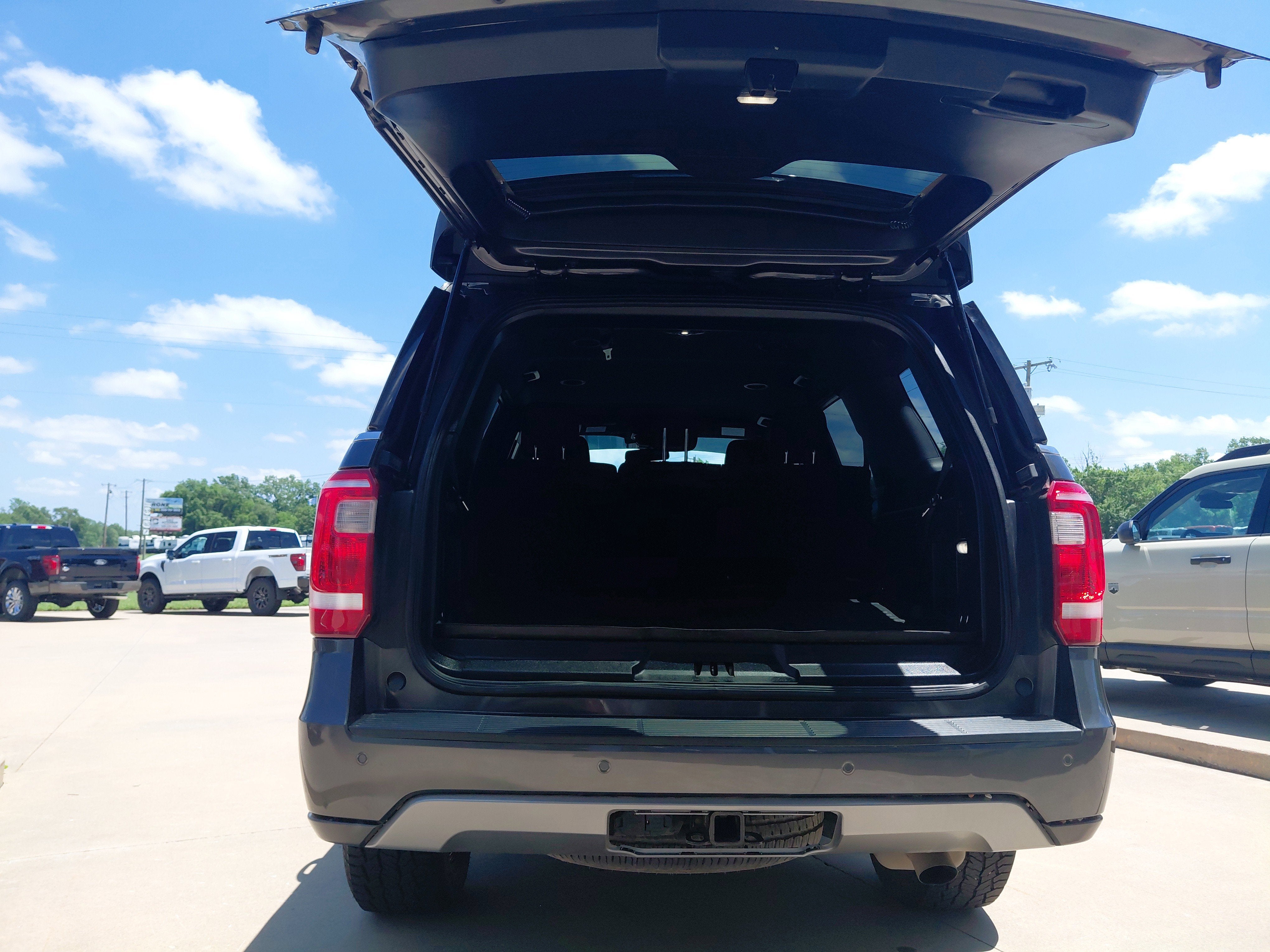2020 Ford Expedition XLT