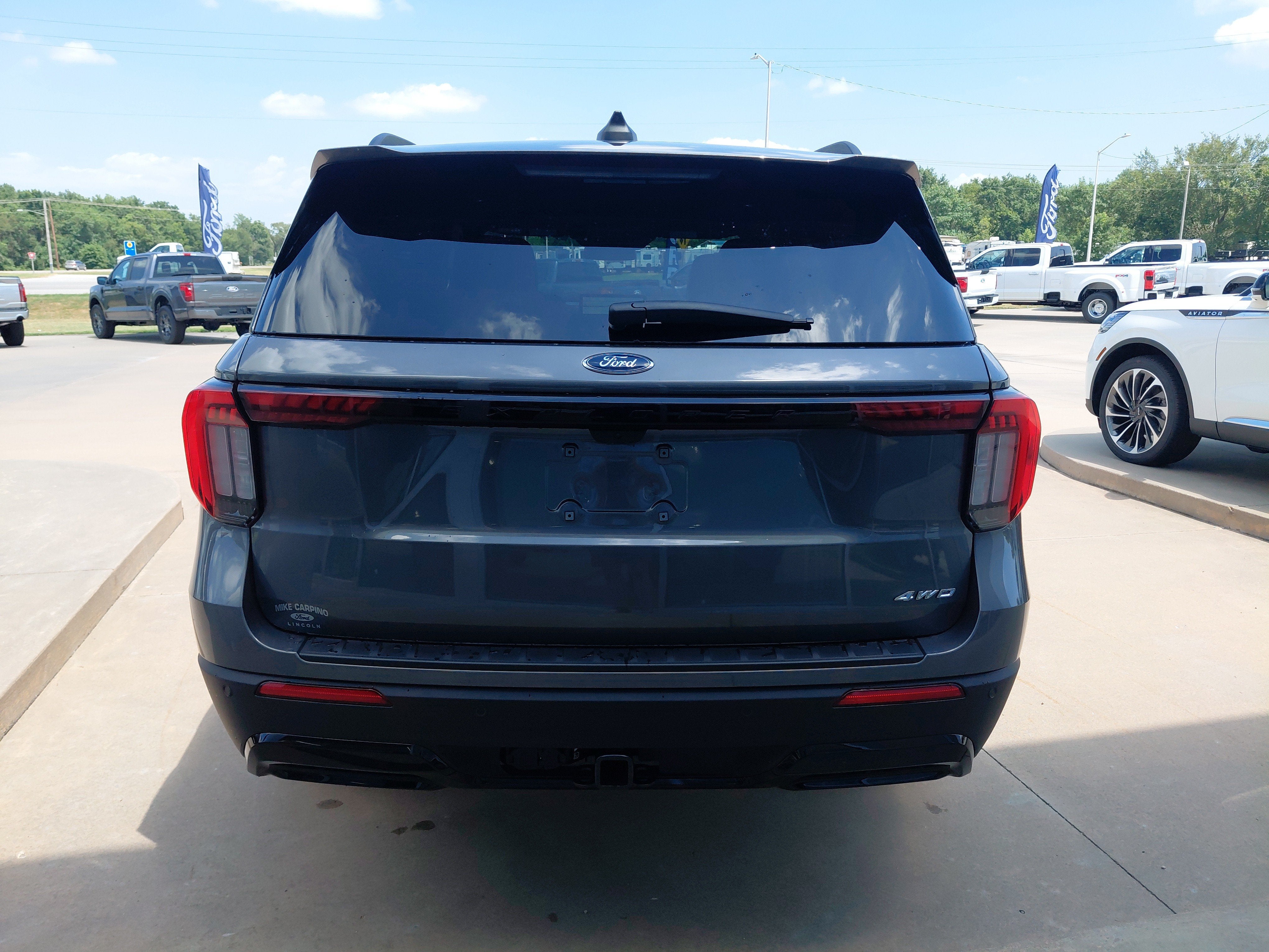 2026 Ford Explorer ST-Line