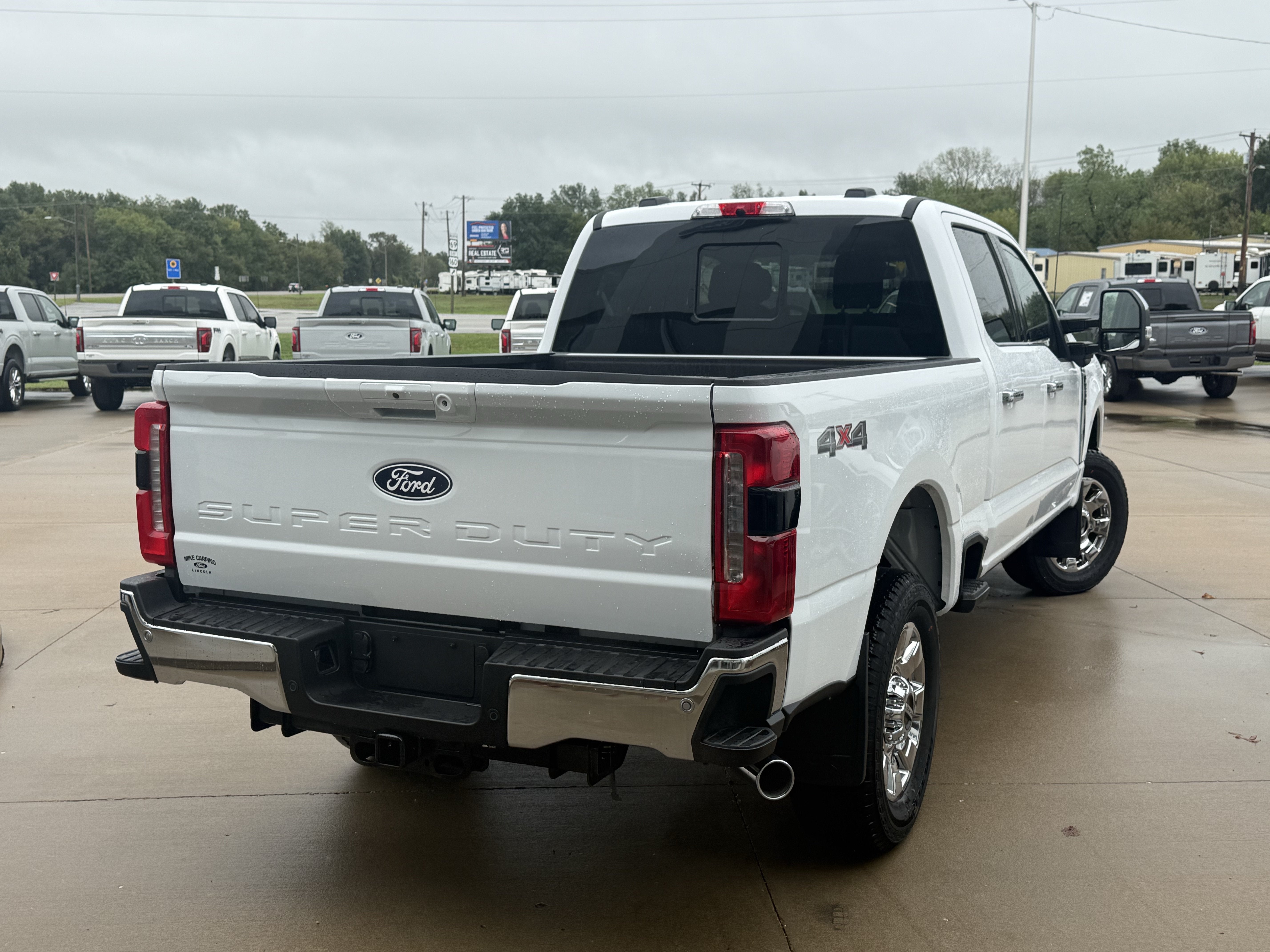 2027 Ford Super Duty F-250 SRW LARIAT