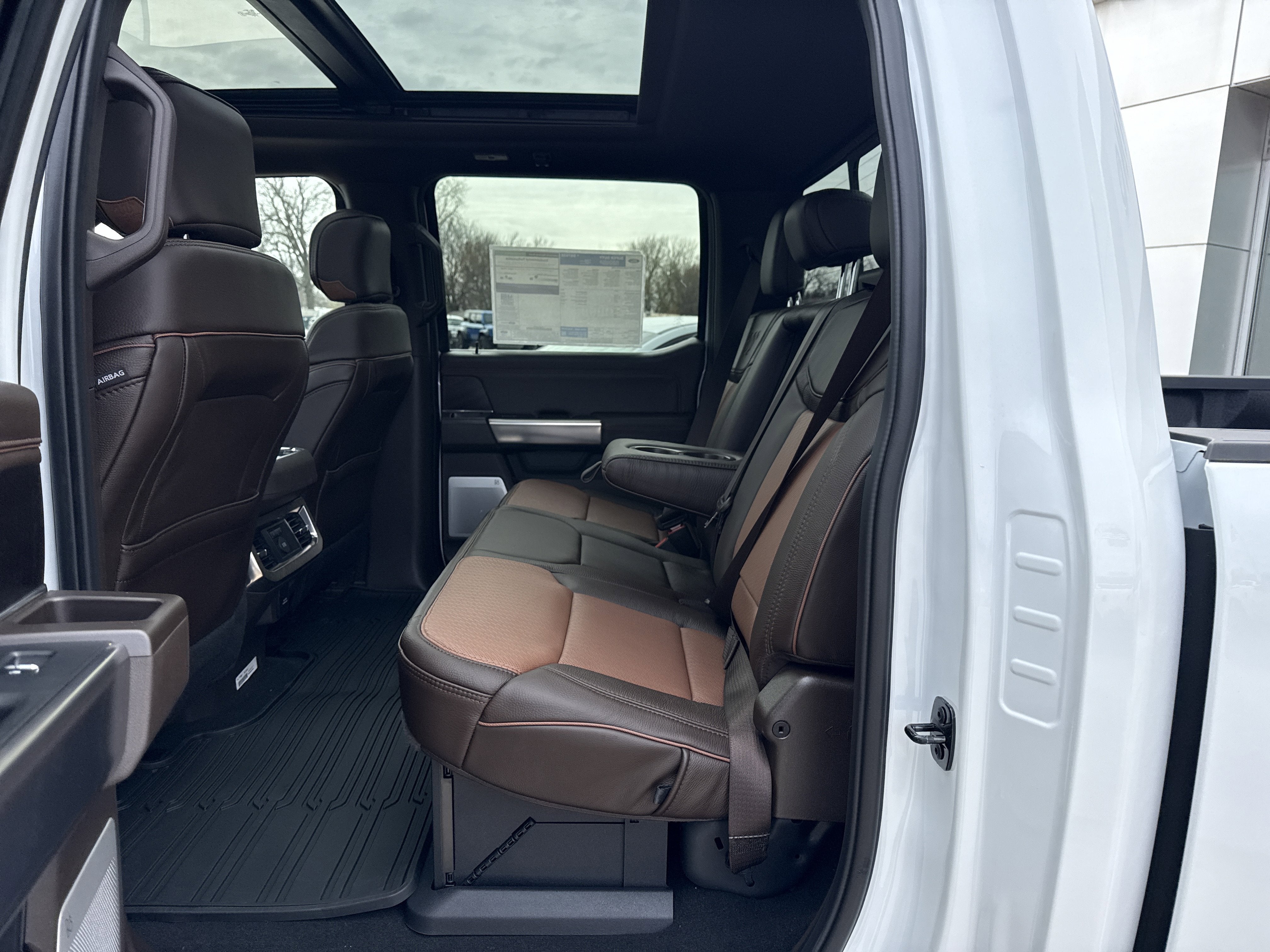 2026 Ford Super Duty F-350 SRW F-350® King Ranch®