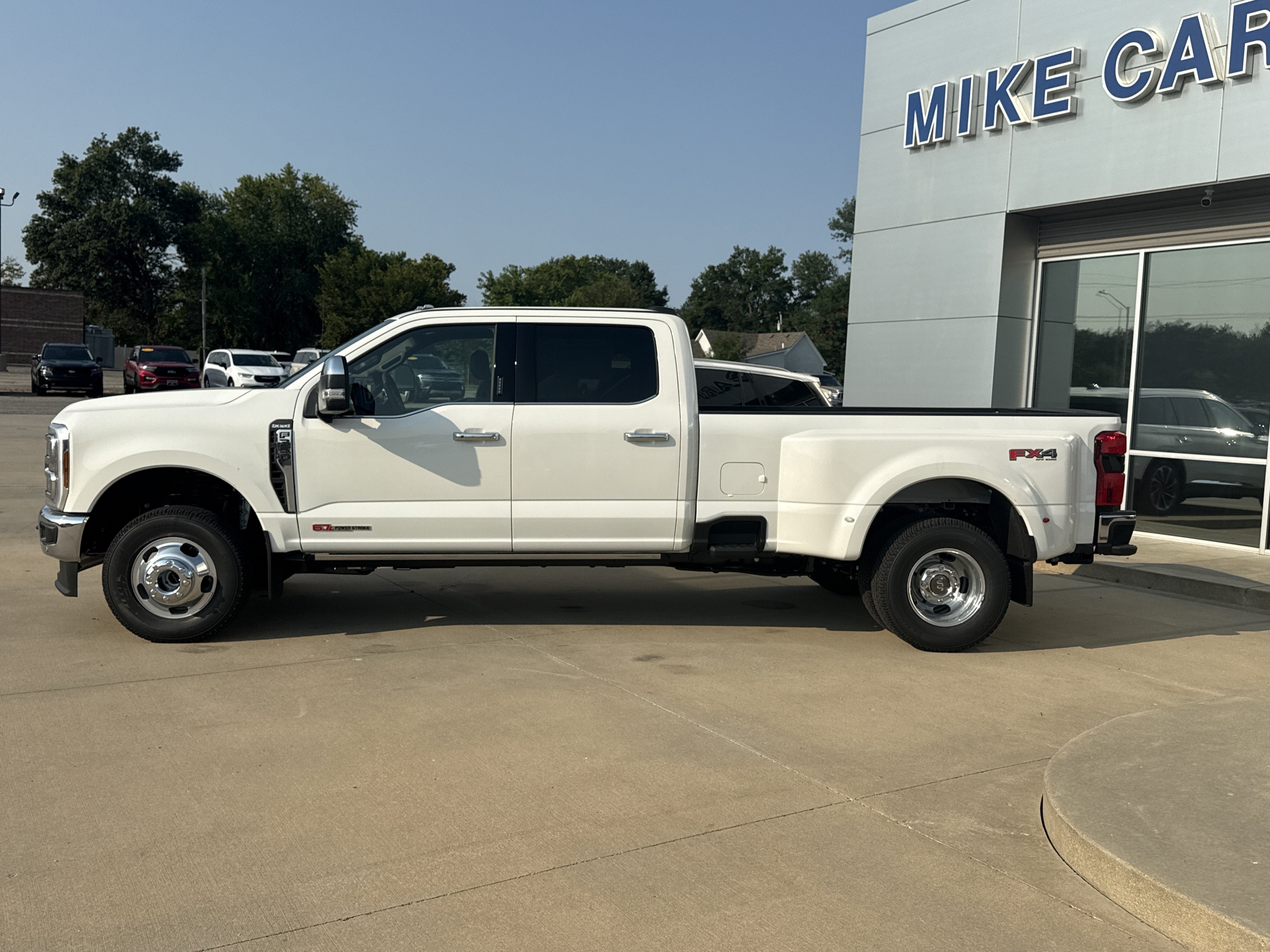 2026 Ford Super Duty F-350 DRW F-350® King Ranch®