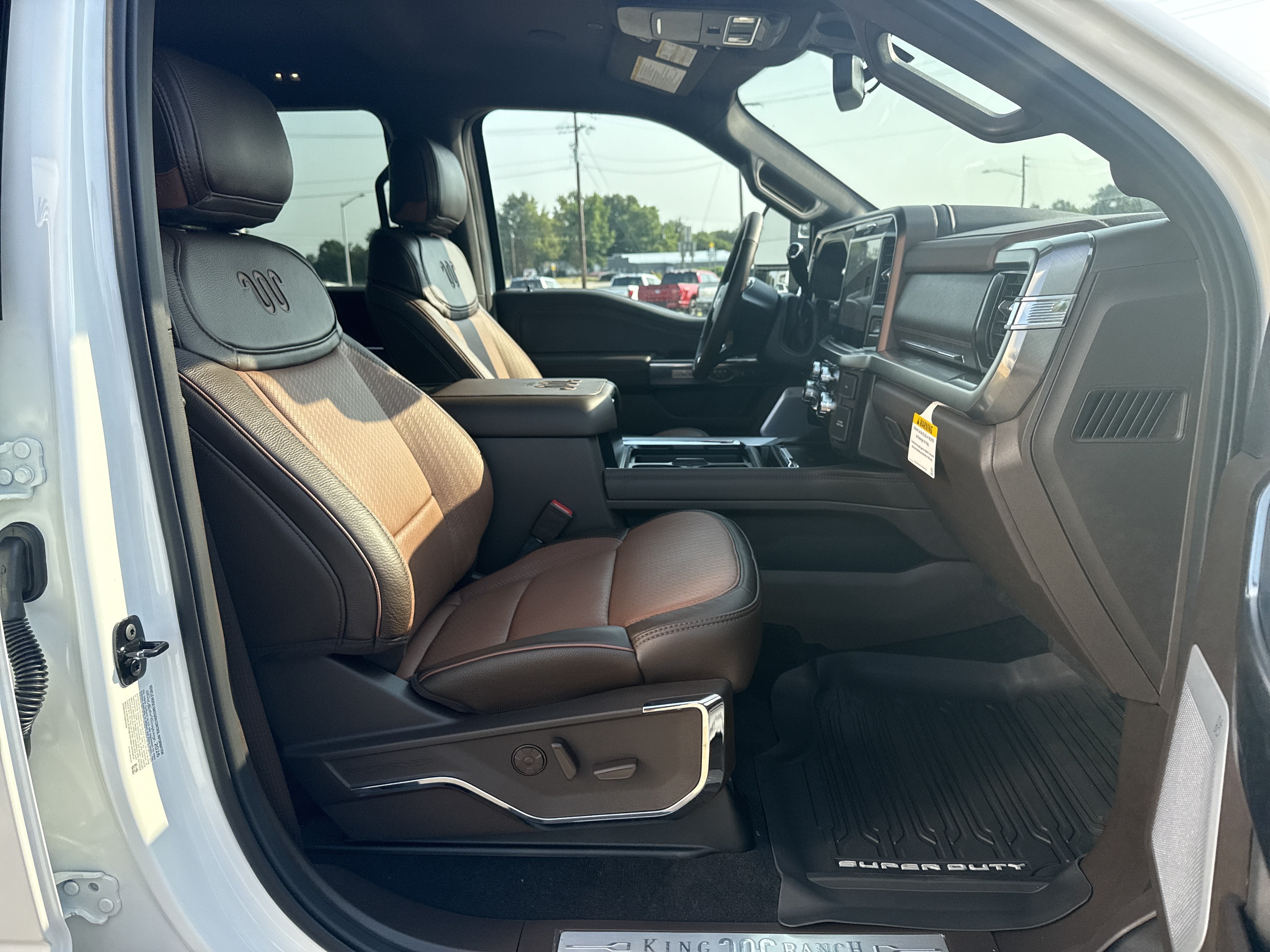2026 Ford Super Duty F-350 DRW F-350® King Ranch®