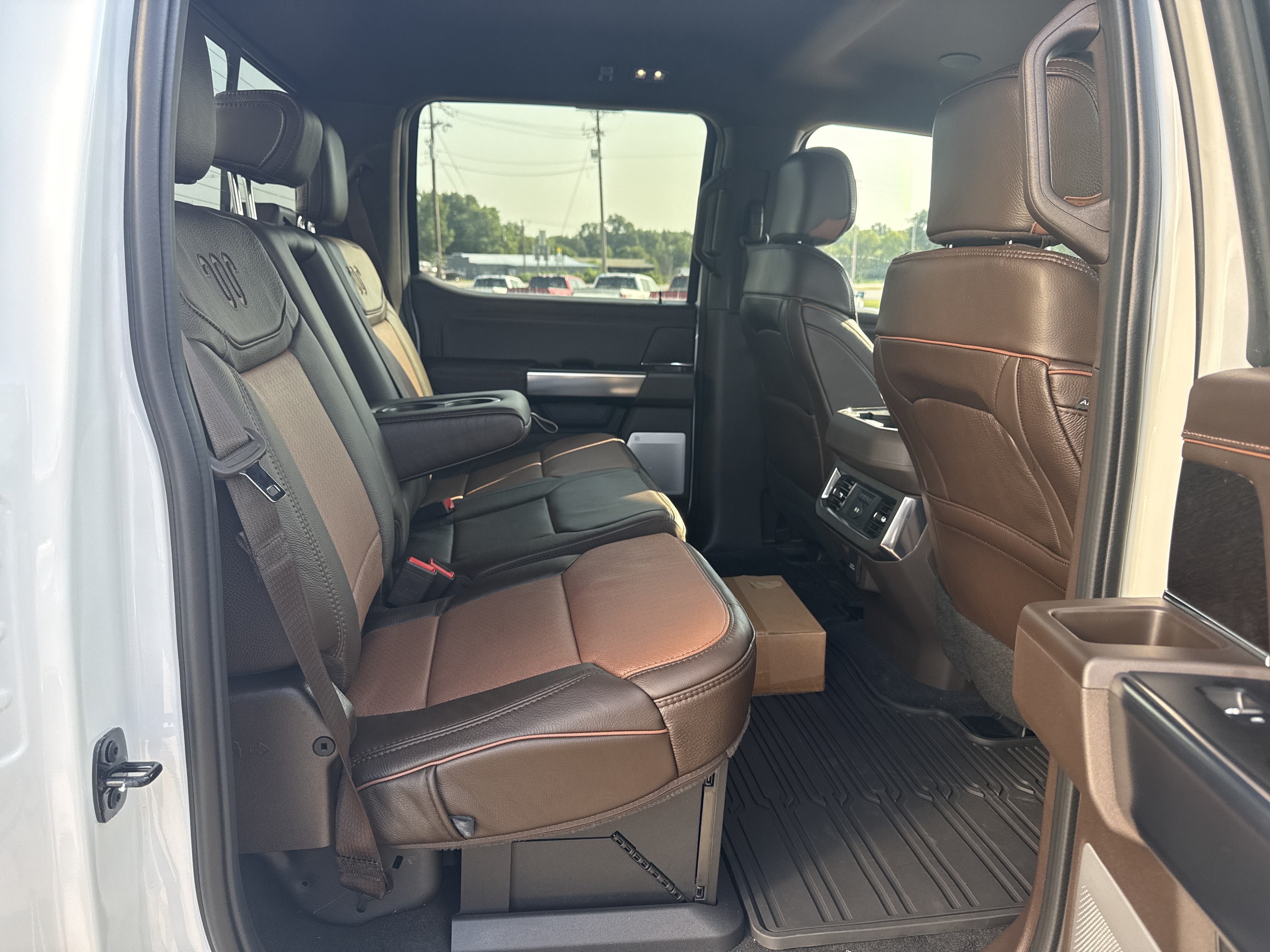 2026 Ford Super Duty F-350 DRW F-350® King Ranch®