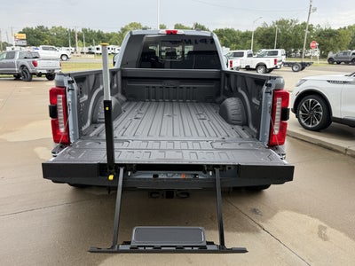 2026 Ford Super Duty F-350 DRW F-350® King Ranch®