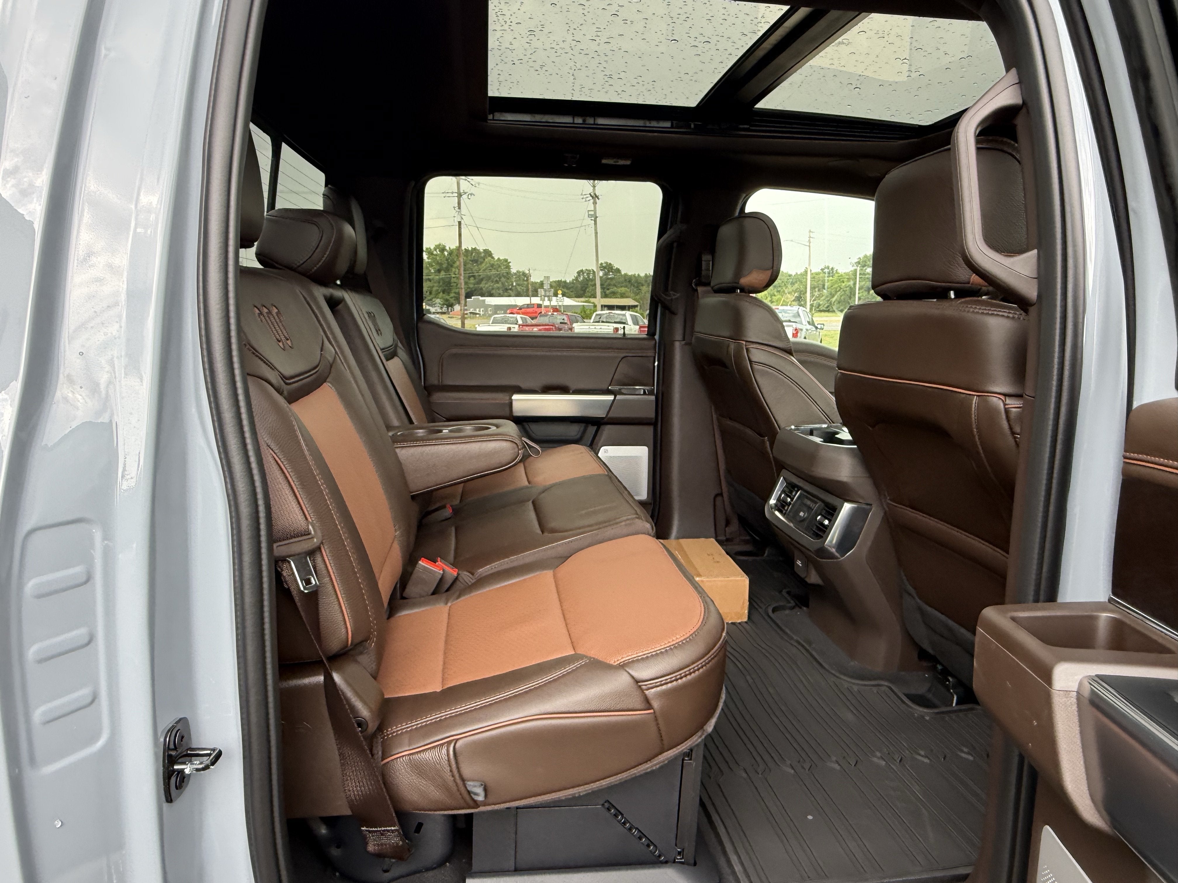 2026 Ford Super Duty F-350 DRW F-350® King Ranch®