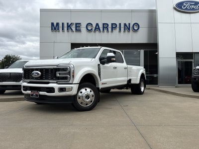 2027 Ford Super Duty F-450 DRW F-450® Platinum®