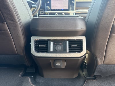 2027 Ford Super Duty F-450 DRW XL