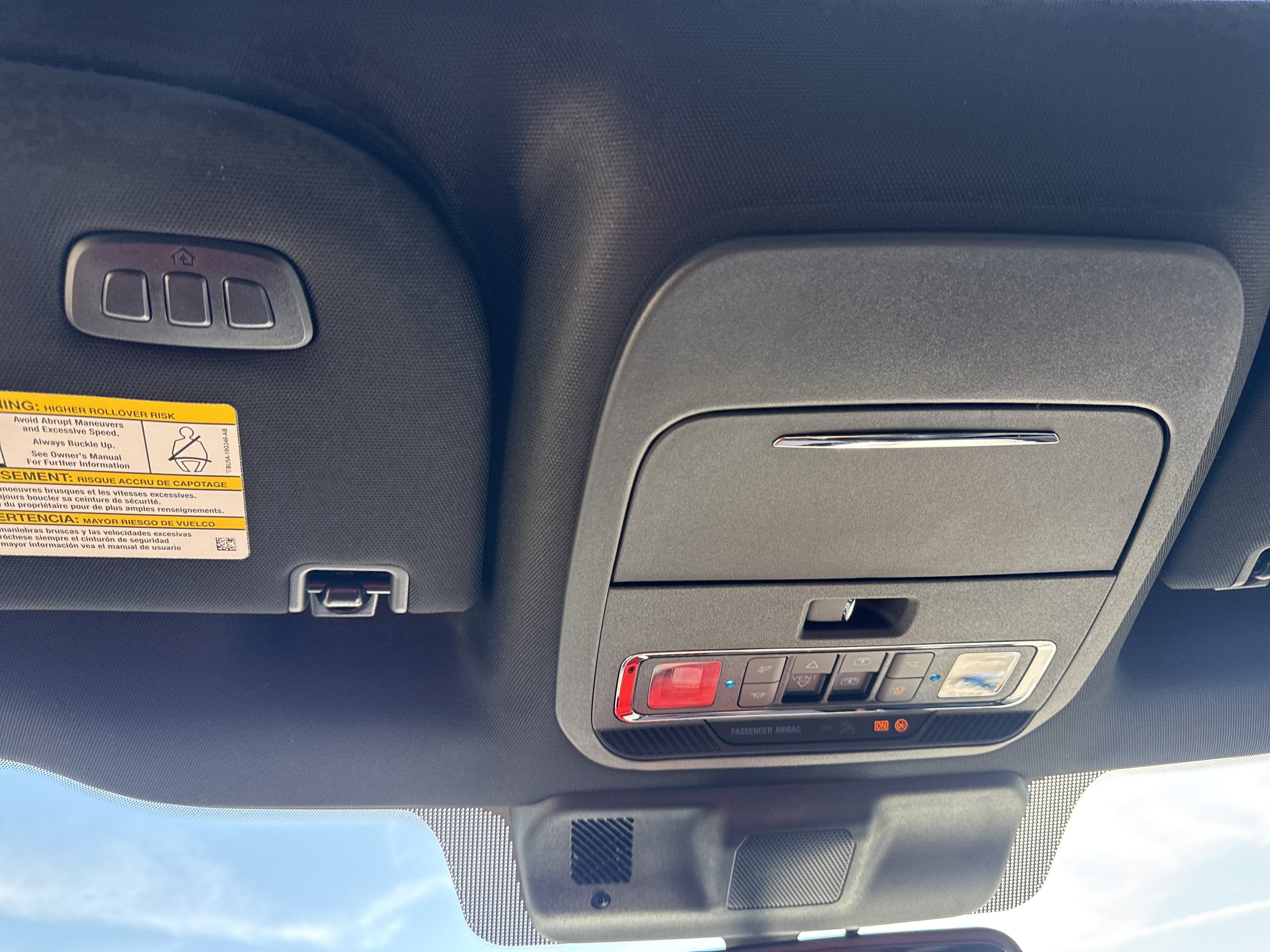 2027 Ford Super Duty F-450 DRW Plat