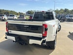 2027 Ford Super Duty F-450 DRW Plat