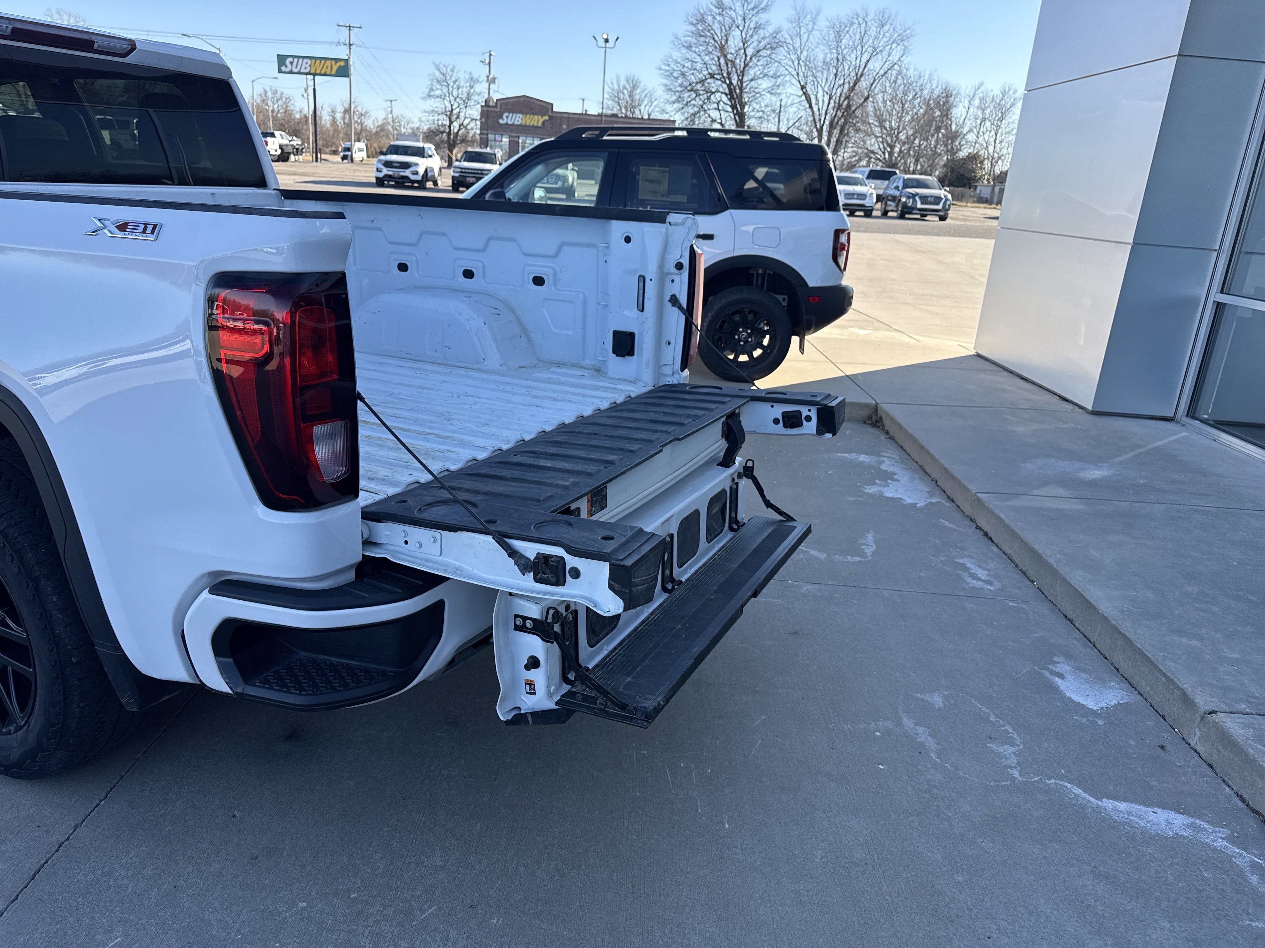 2023 GMC Sierra 1500 Elevation