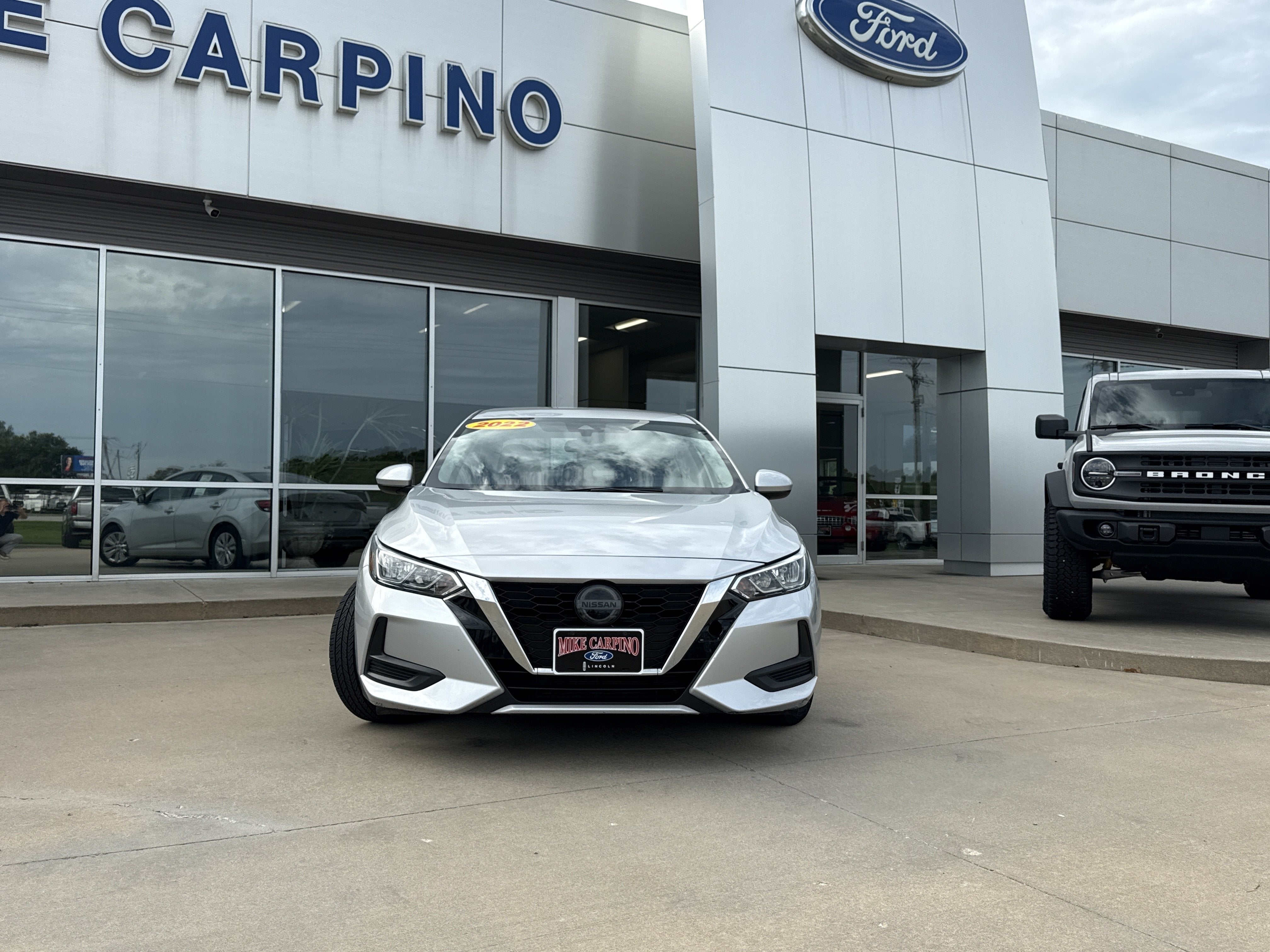Used 2022 Nissan Sentra S with VIN 3N1AB8BVXNY279981 for sale in Columbus, KS
