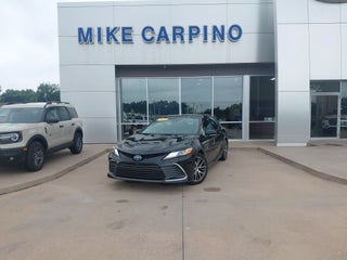 2022 Toyota Camry Hybrid XLE