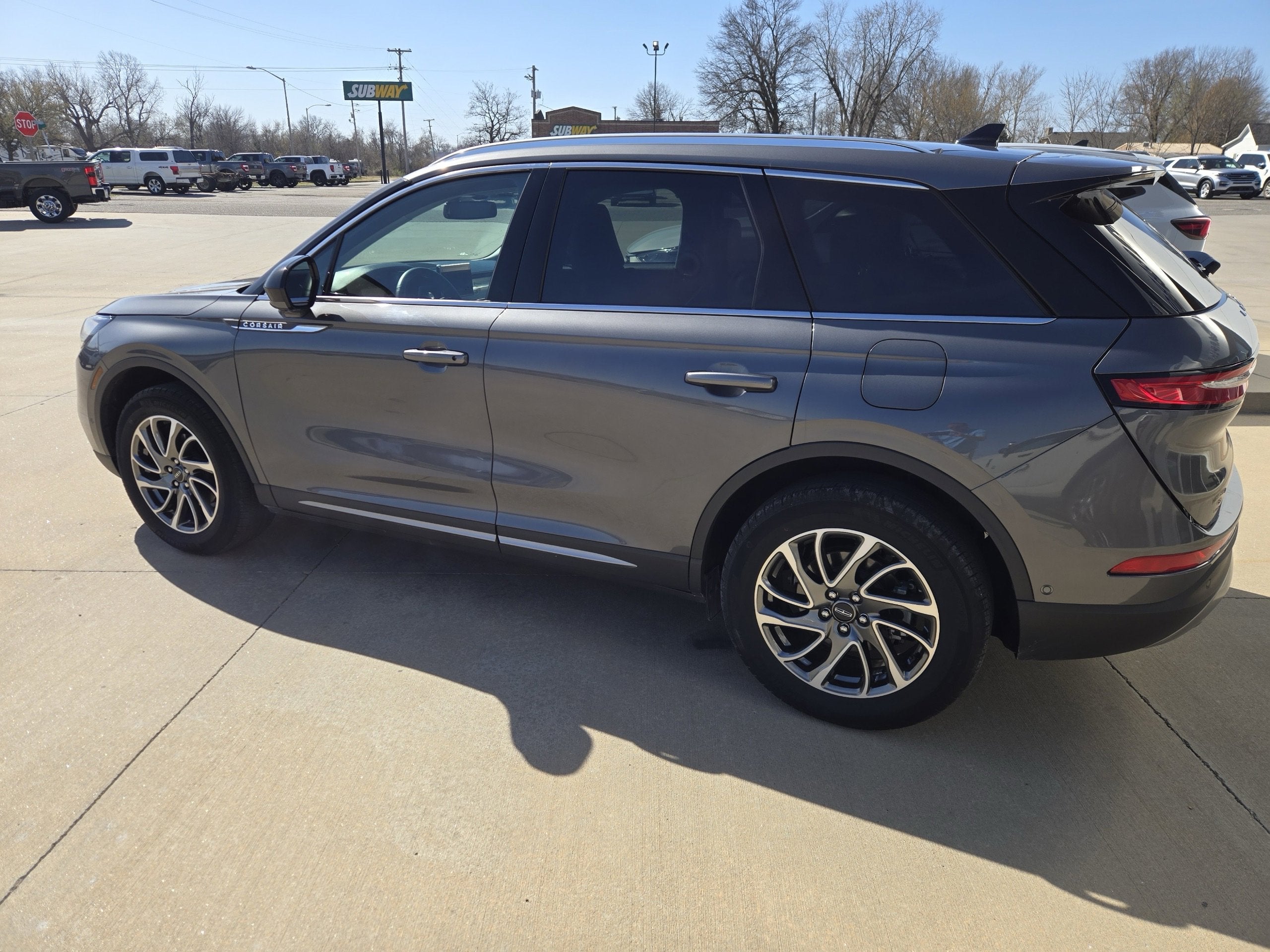 2022 Lincoln Corsair Standard