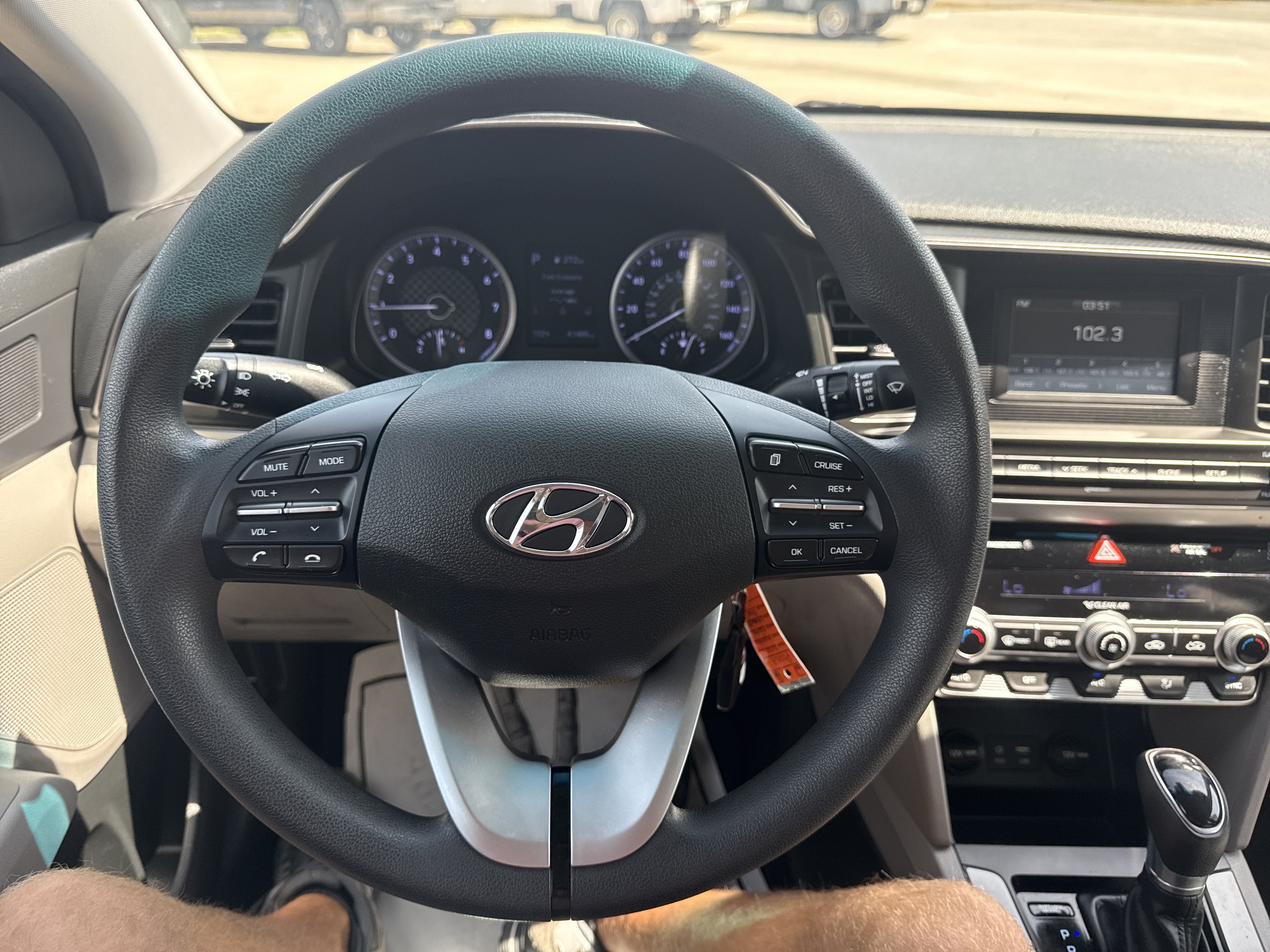 2020 Hyundai Elantra SE
