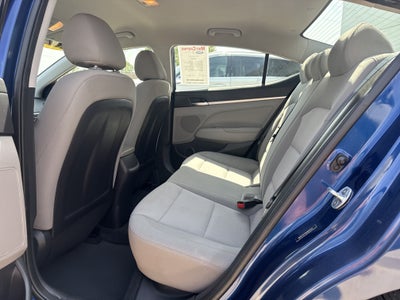 2020 Hyundai Elantra SE